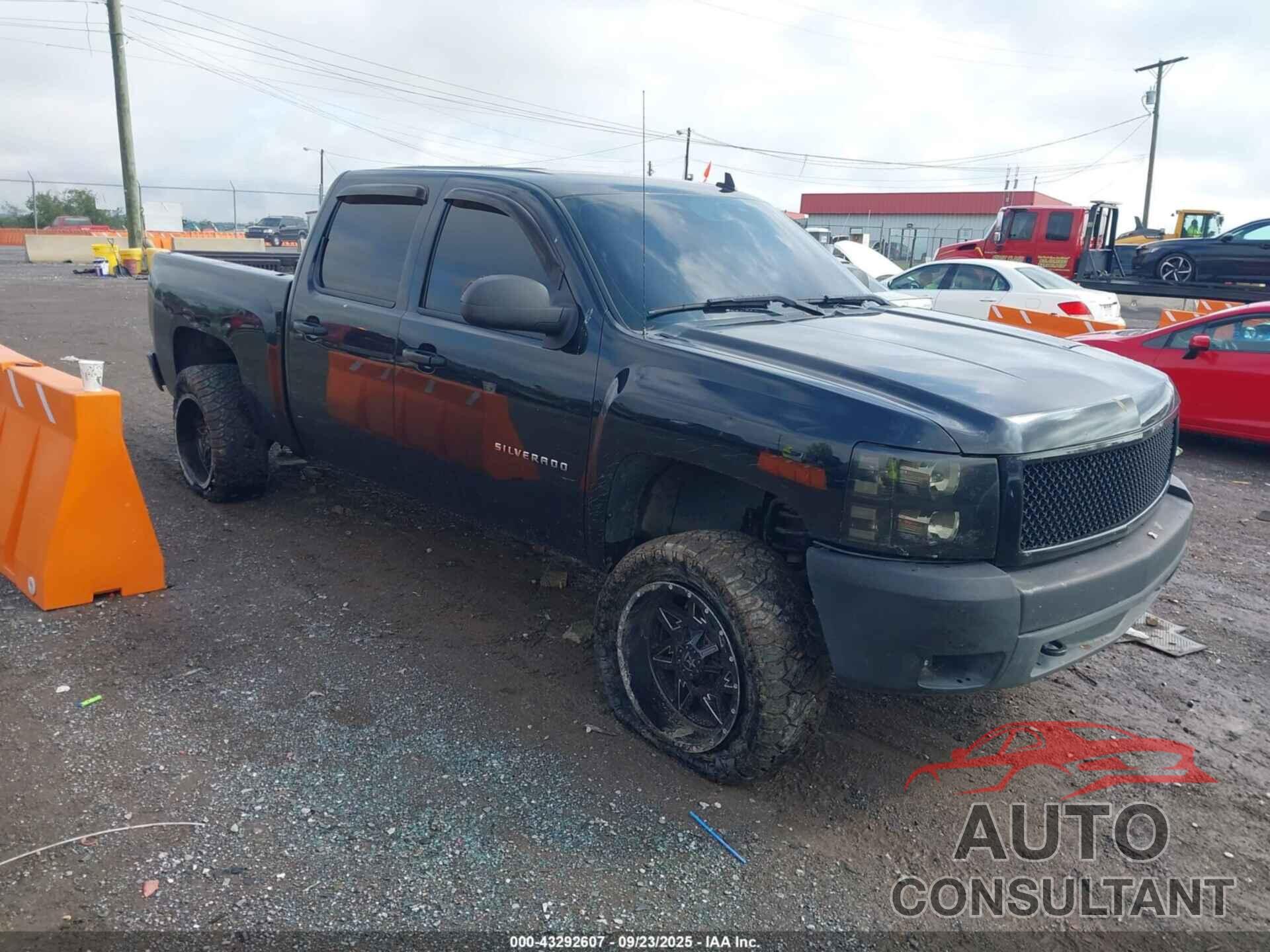 CHEVROLET SILVERADO 1500 2013 - 3GCPKSE70DG306742