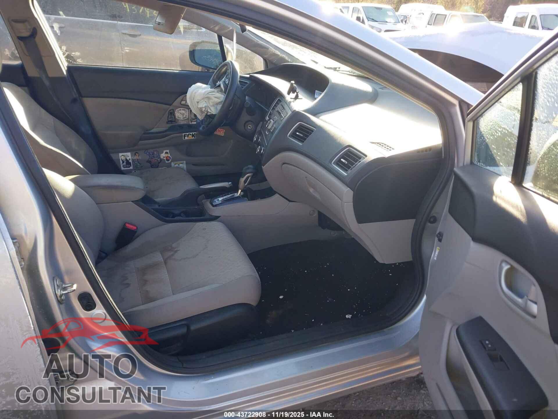 HONDA CIVIC 2015 - 2HGFB2F53FH501862