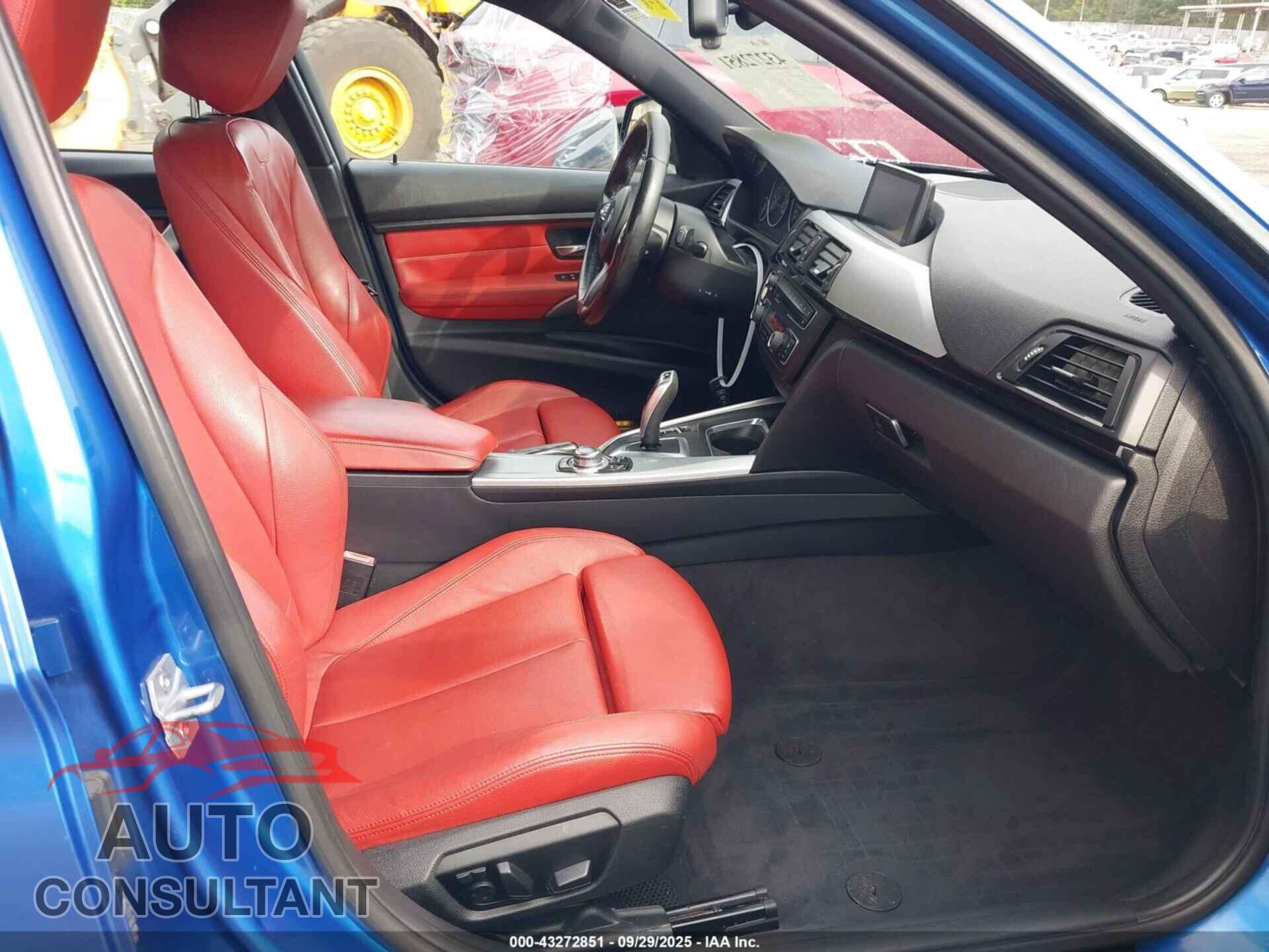 BMW 328I 2013 - WBA3B5G55DNS02232