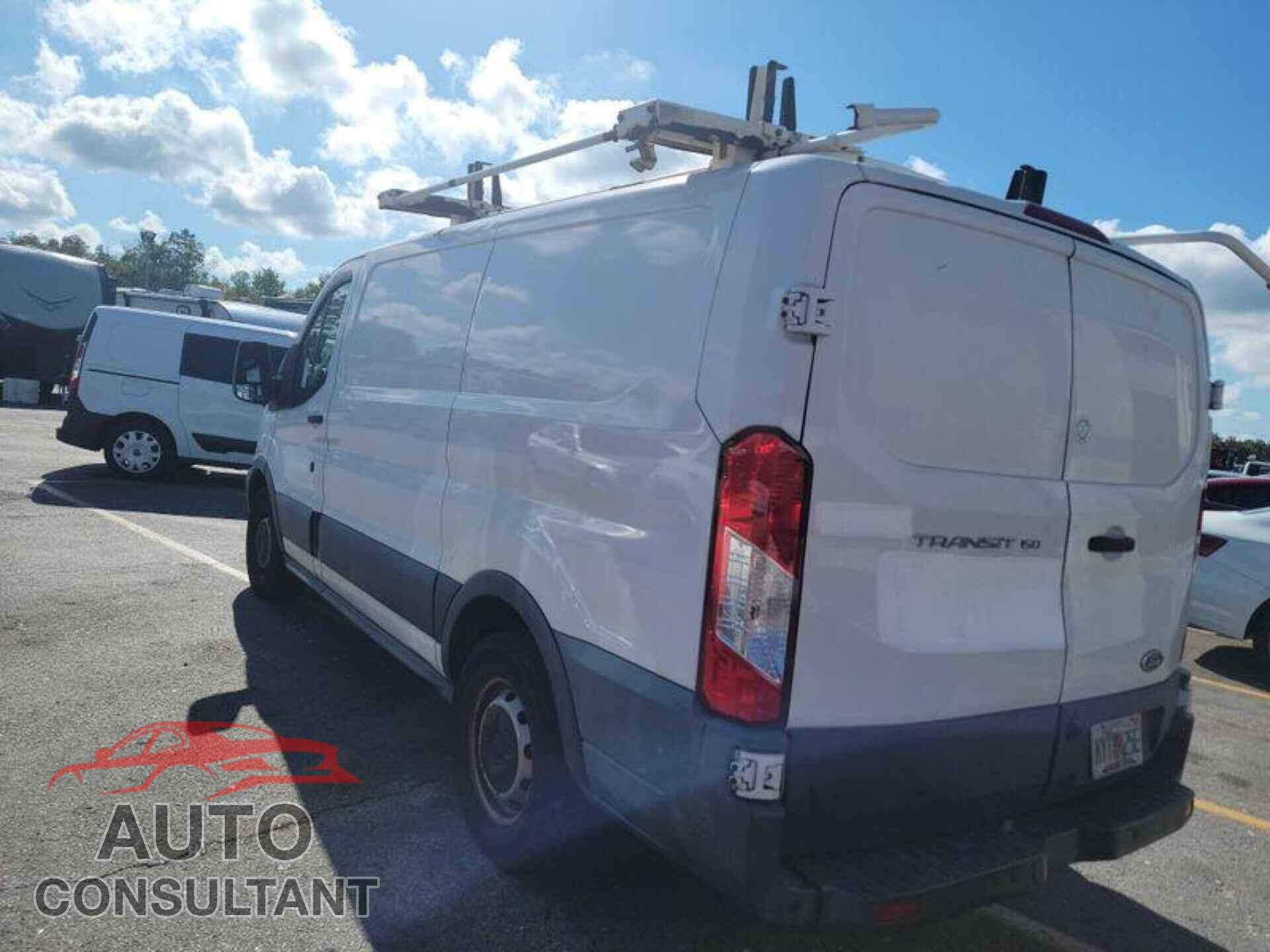FORD TRANSIT-150 2017 - 1FTYE1YM2HKA68172