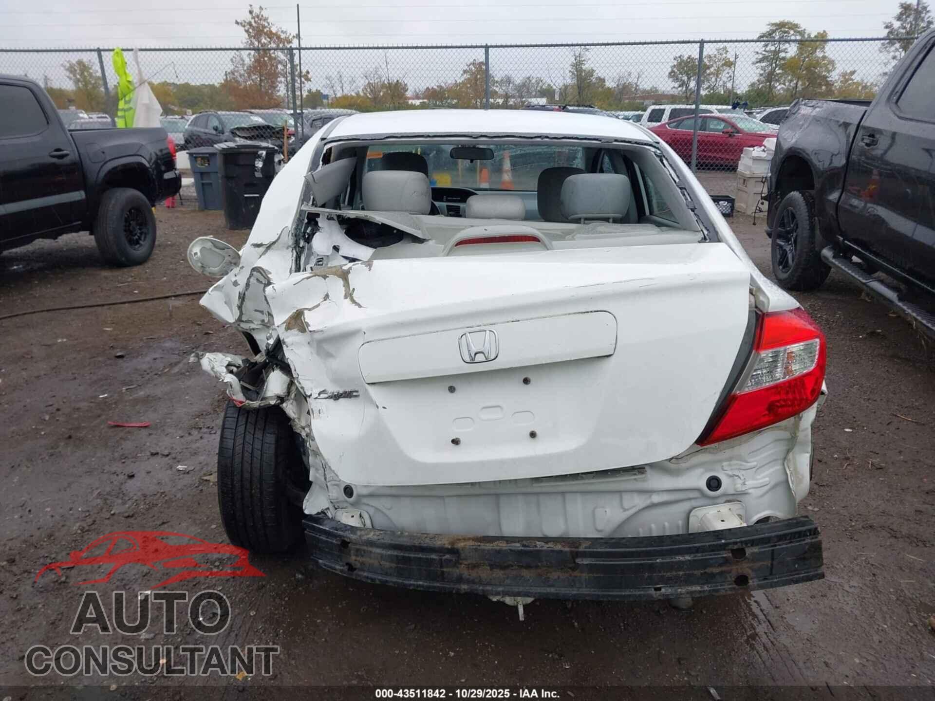HONDA CIVIC 2012 - 19XFB2F59CE042004