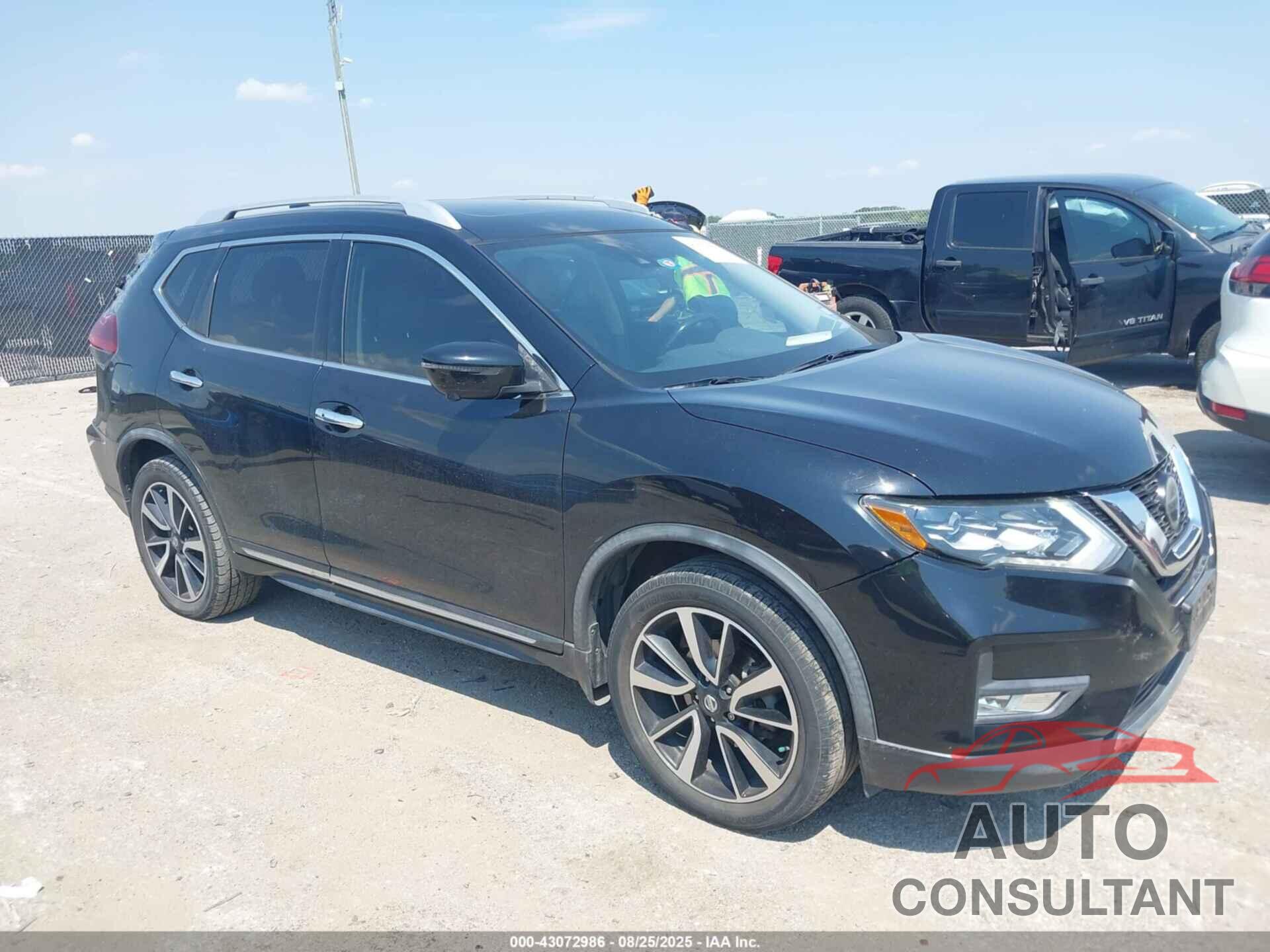 NISSAN ROGUE 2018 - JN8AT2MT9JW469313
