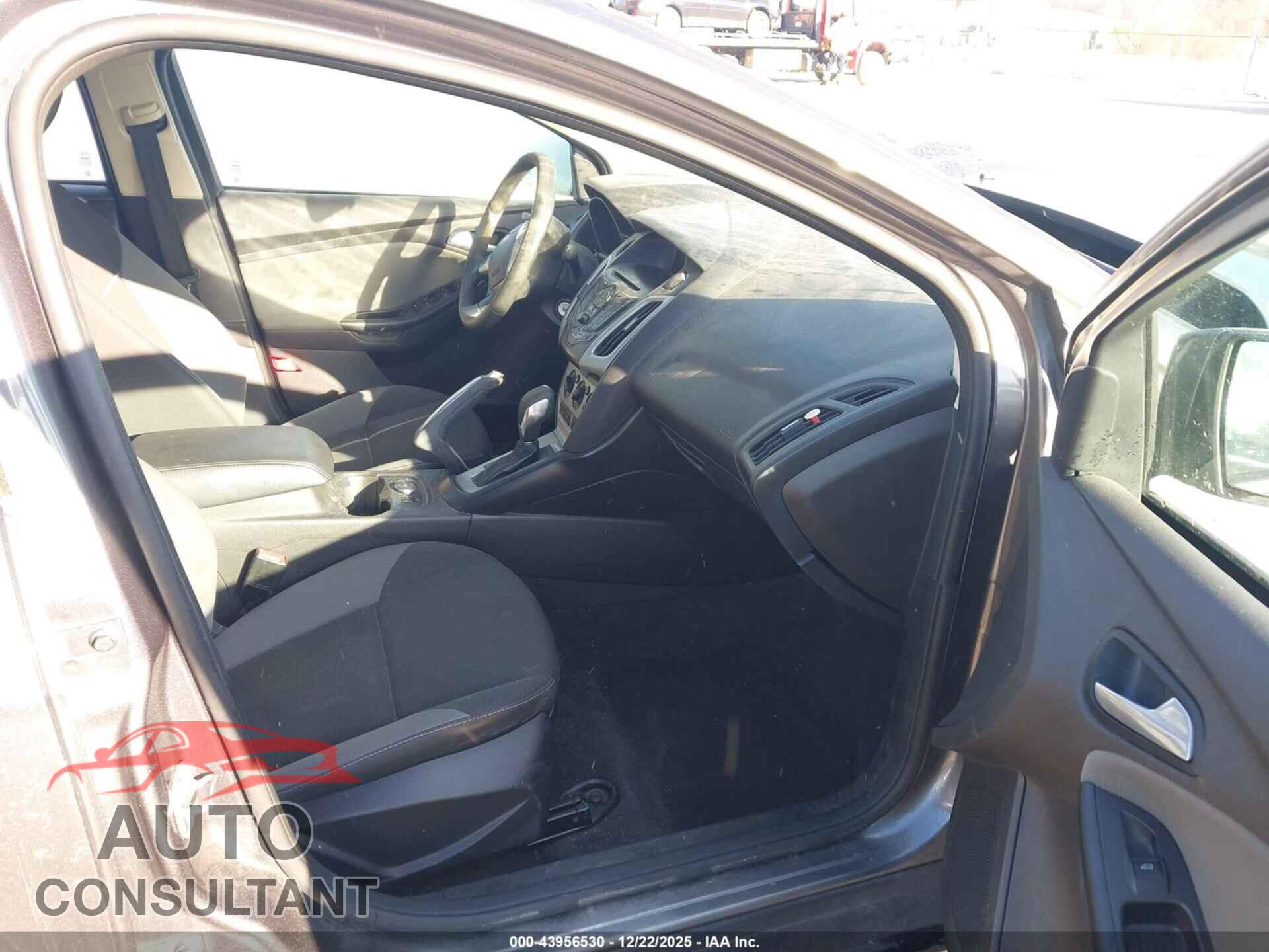 FORD FOCUS 2014 - 1FADP3F26EL108206