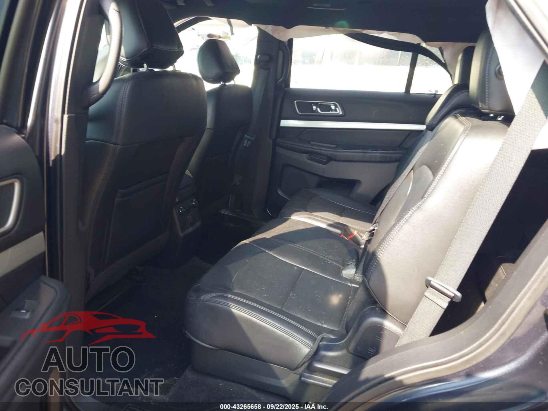 FORD EXPLORER 2017 - 1FM5K8D83HGA19865