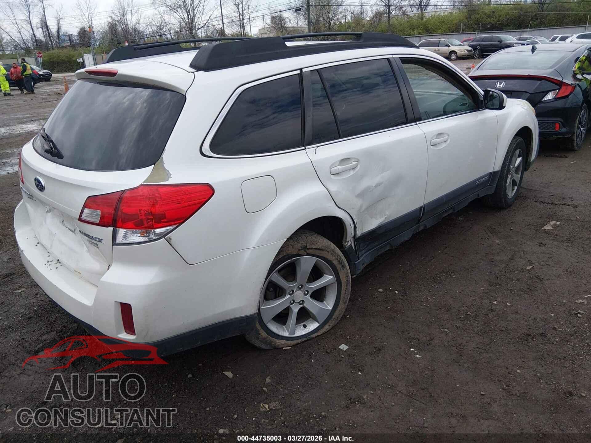 SUBARU OUTBACK 2013 - 4S4BRBGC4D3296098