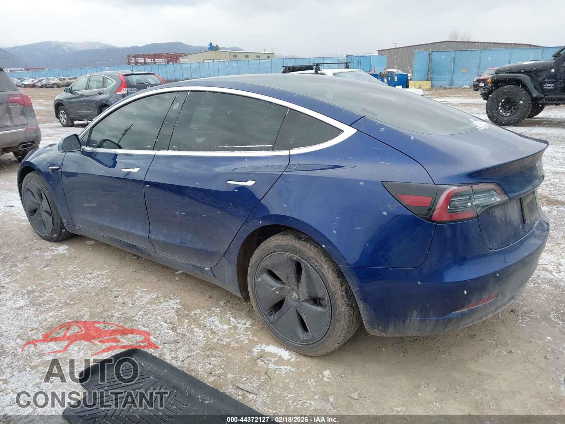 TESLA MODEL 3 2020 - 5YJ3E1EA1LF802519