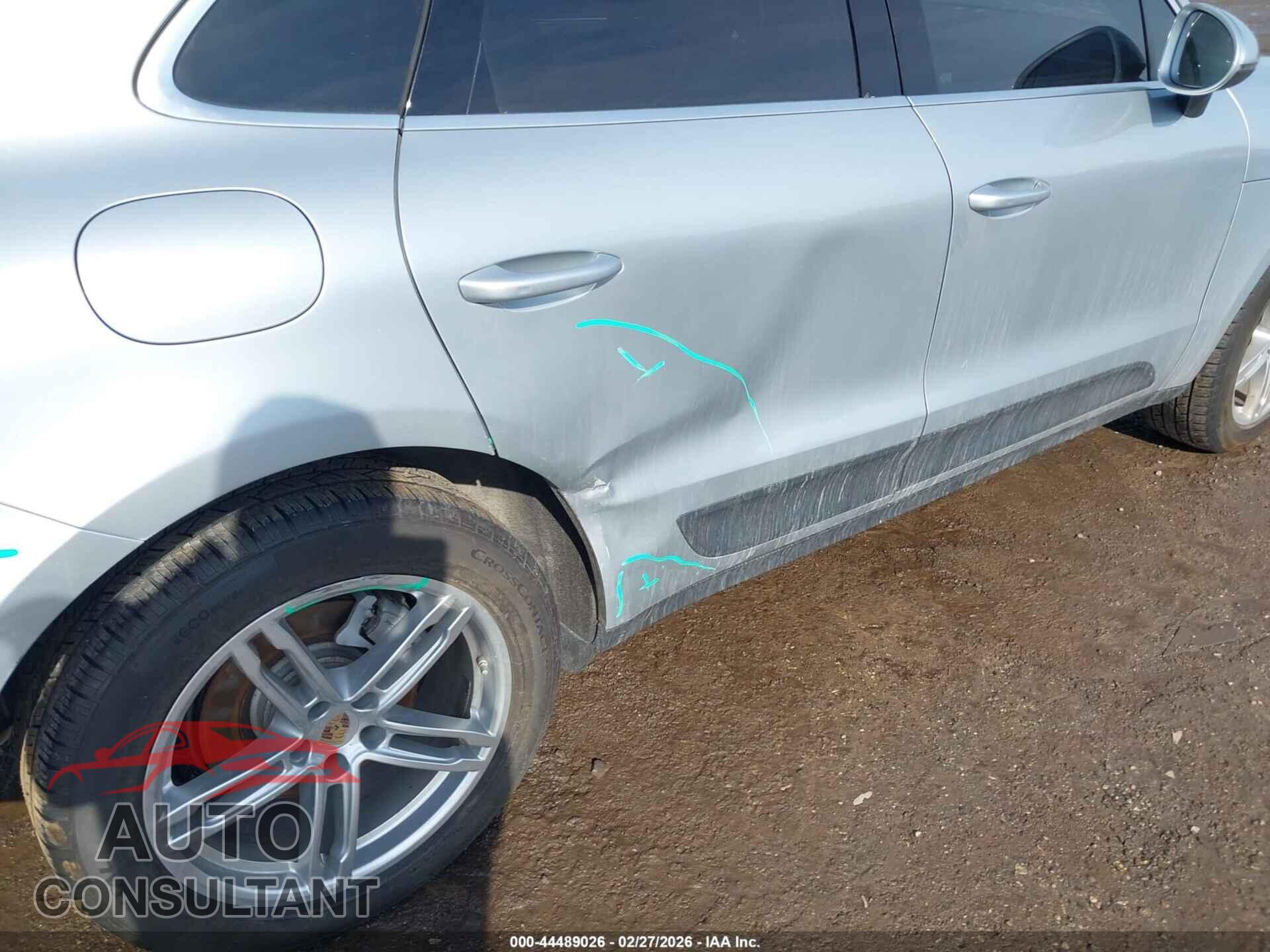 PORSCHE MACAN 2016 - WP1AB2A51GLB40473