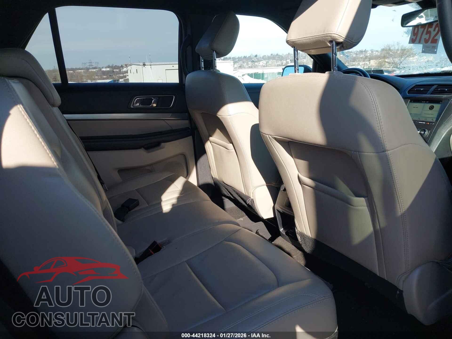 FORD EXPLORER 2018 - 1FM5K8D8XJGB69915