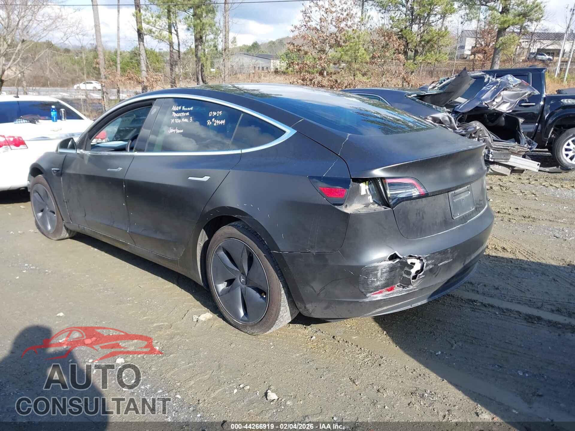 TESLA MODEL 3 2019 - 5YJ3E1EA6KF362425