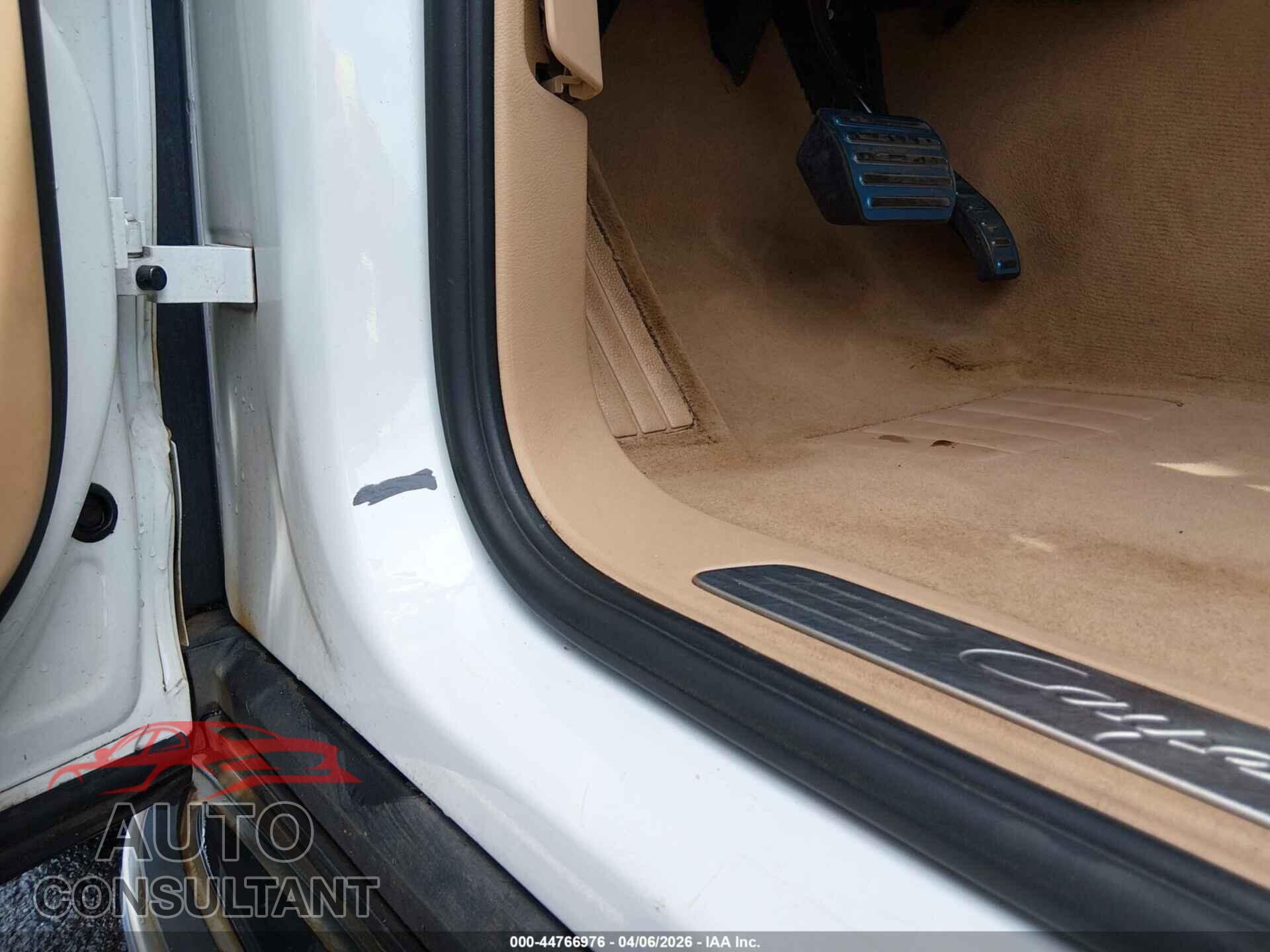 PORSCHE CAYENNE 2012 - WP1AB2A25CLA51389