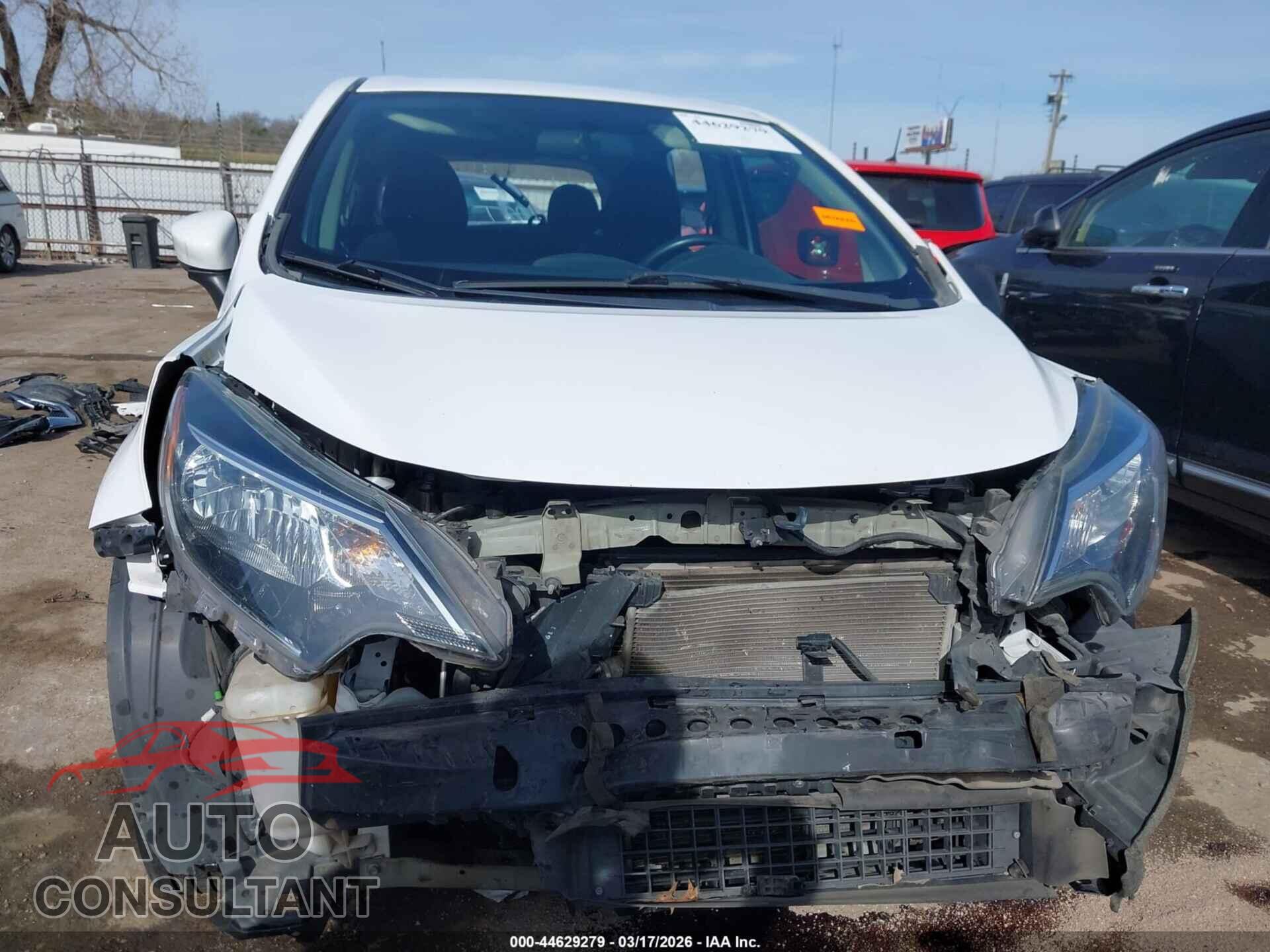 NISSAN VERSA NOTE 2017 - 3N1CE2CP3HL367110