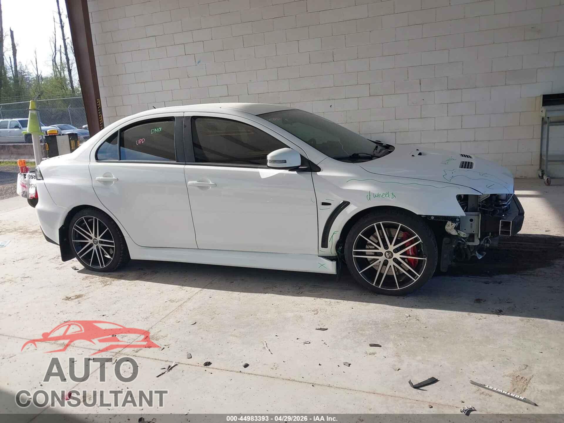 MITSUBISHI LANCER EVOLUTION 2015 - JA32W8FV4FU007946