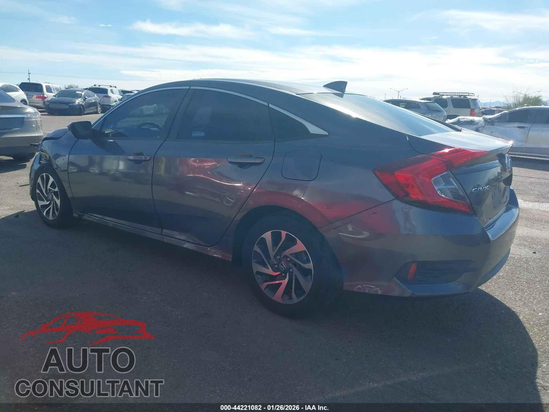 HONDA CIVIC 2017 - 2HGFC2F77HH524496