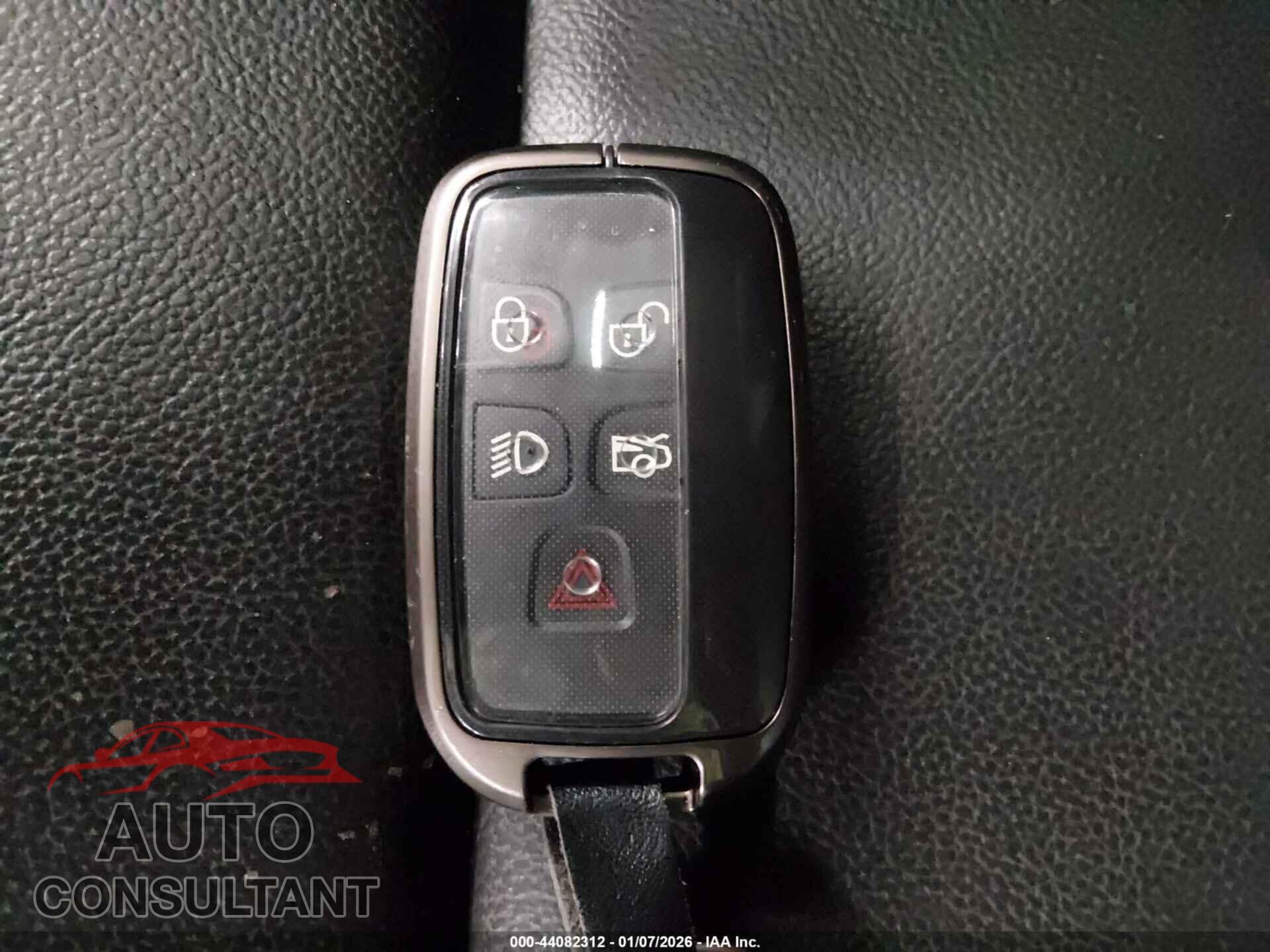 JAGUAR XE 2019 - SAJAS4FX3KCP51106