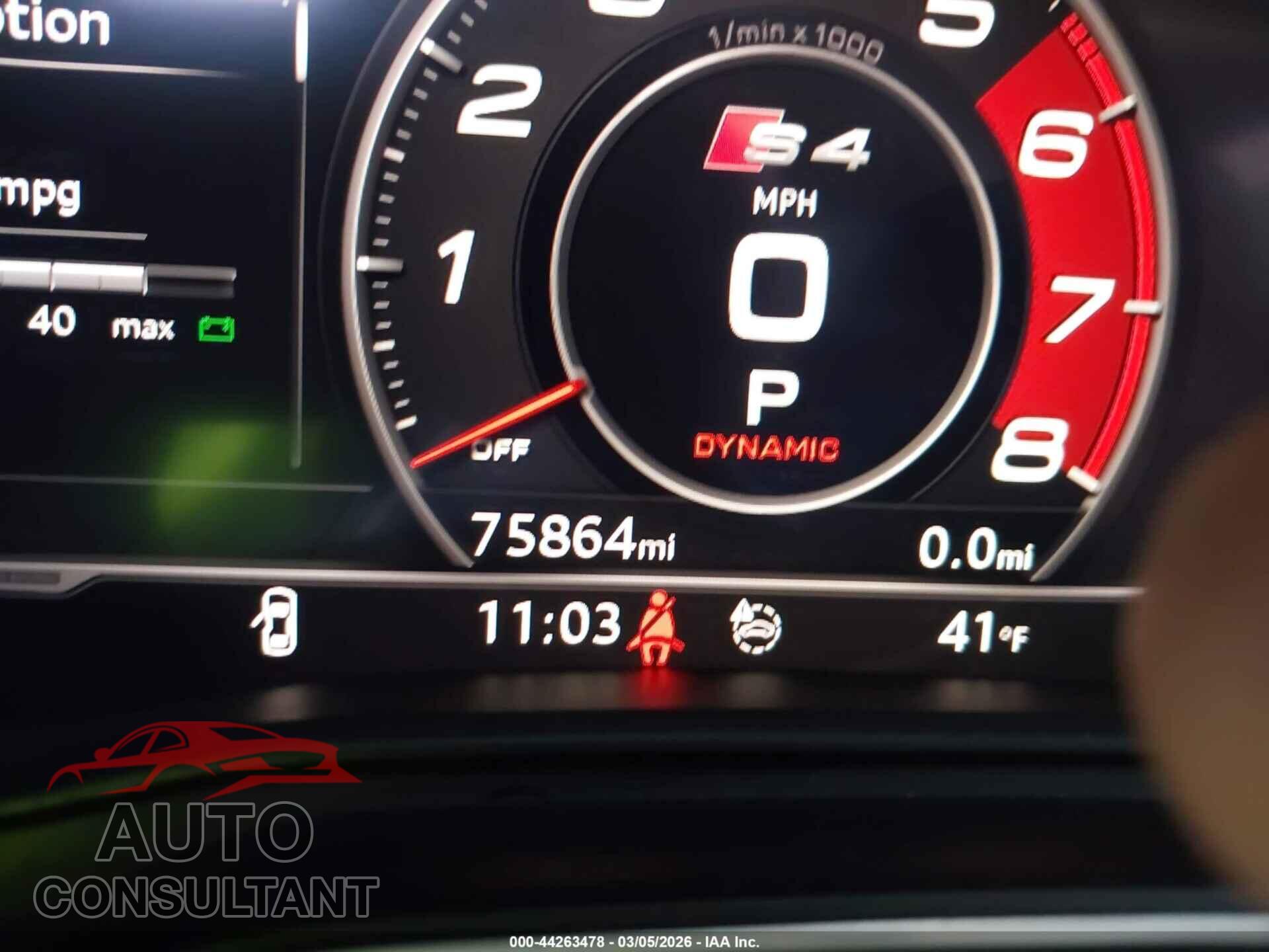 AUDI S4 2019 - WAUB4AF48KA008838