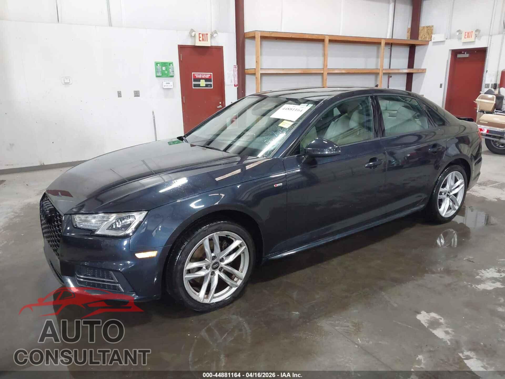 AUDI A4 2017 - WAUKMAF48HN058320