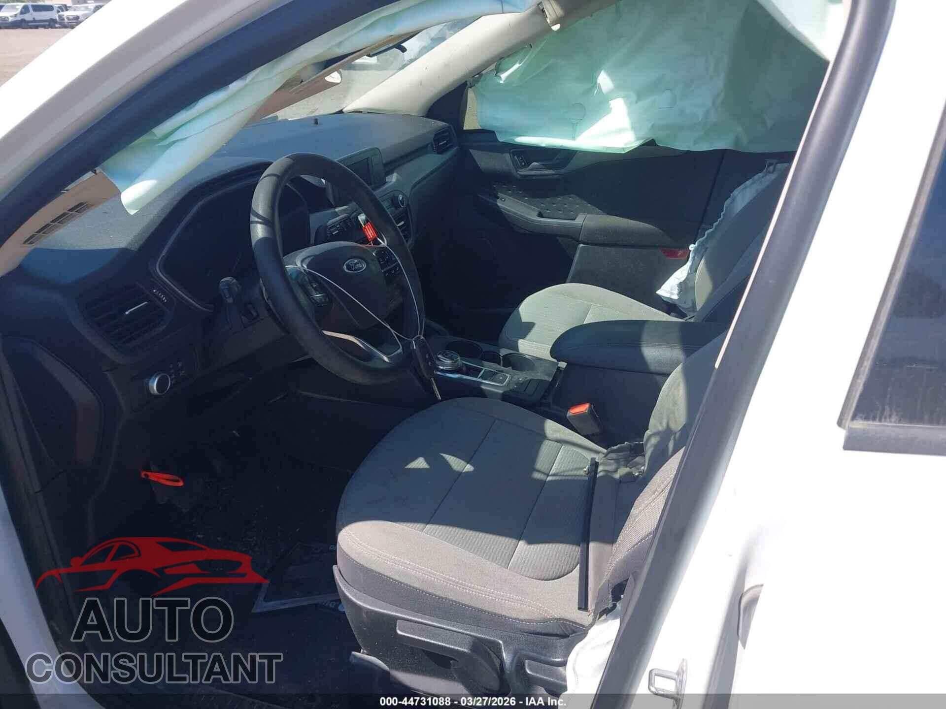 FORD ESCAPE 2020 - 1FMCU0F68LUA69430
