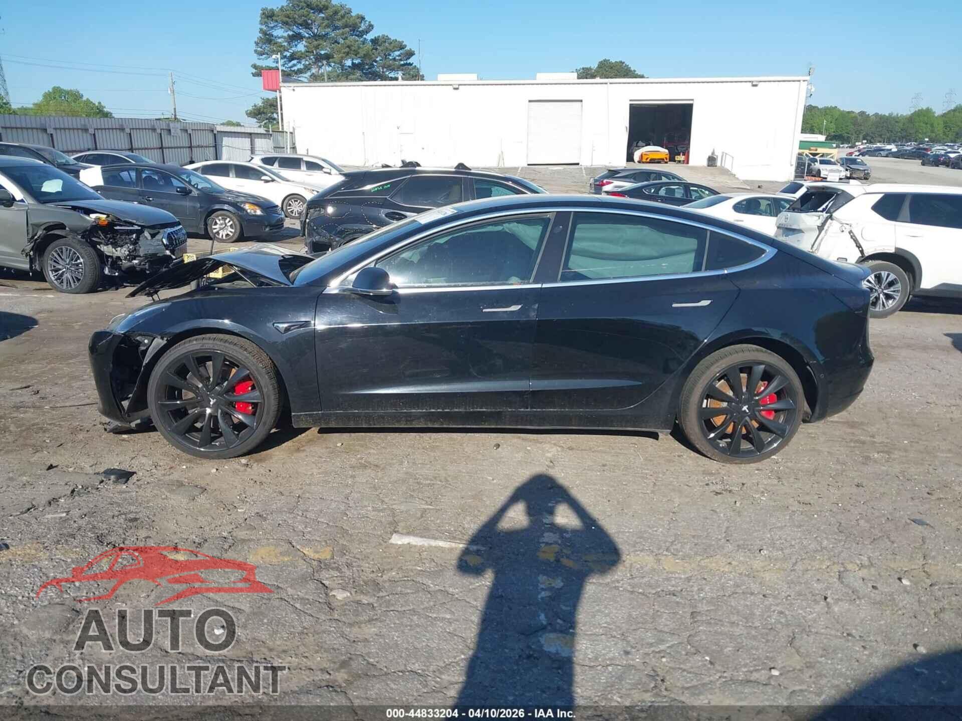 TESLA MODEL 3 2018 - 5YJ3E1EB2JF078636