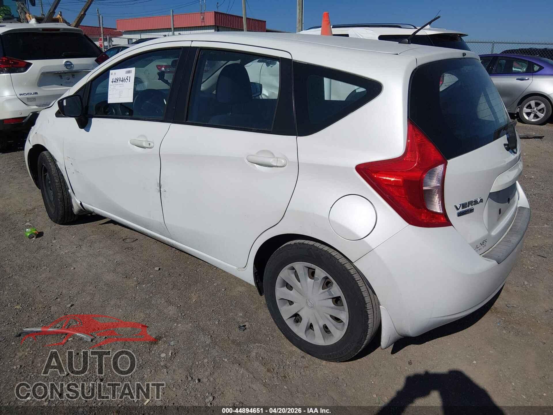 NISSAN VERSA NOTE 2015 - 3N1CE2CP4FL372801