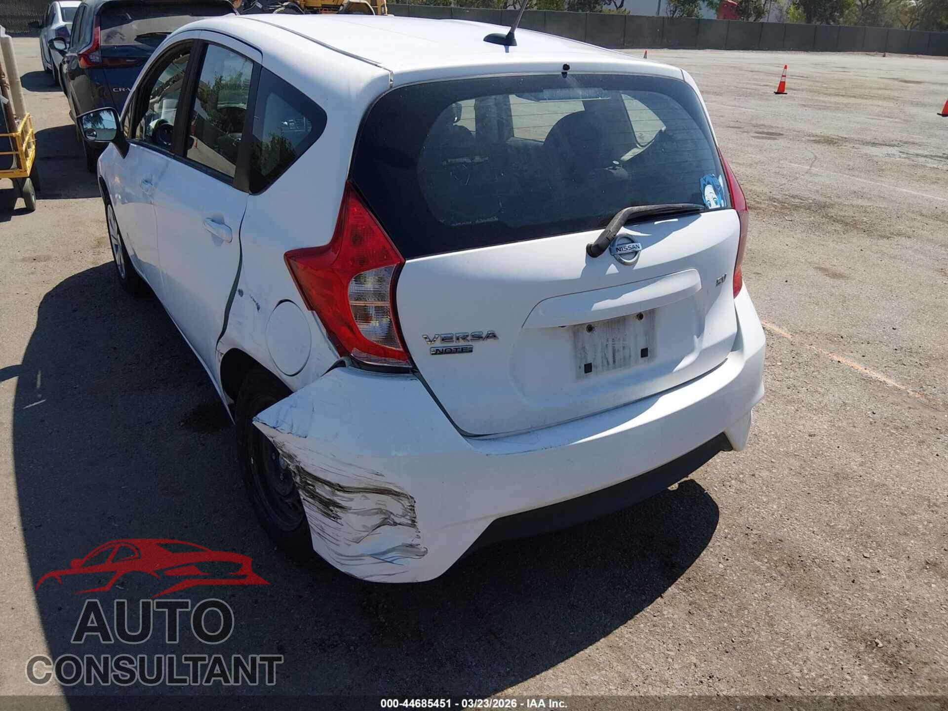 NISSAN VERSA NOTE 2017 - 3N1CE2CP1HL366408