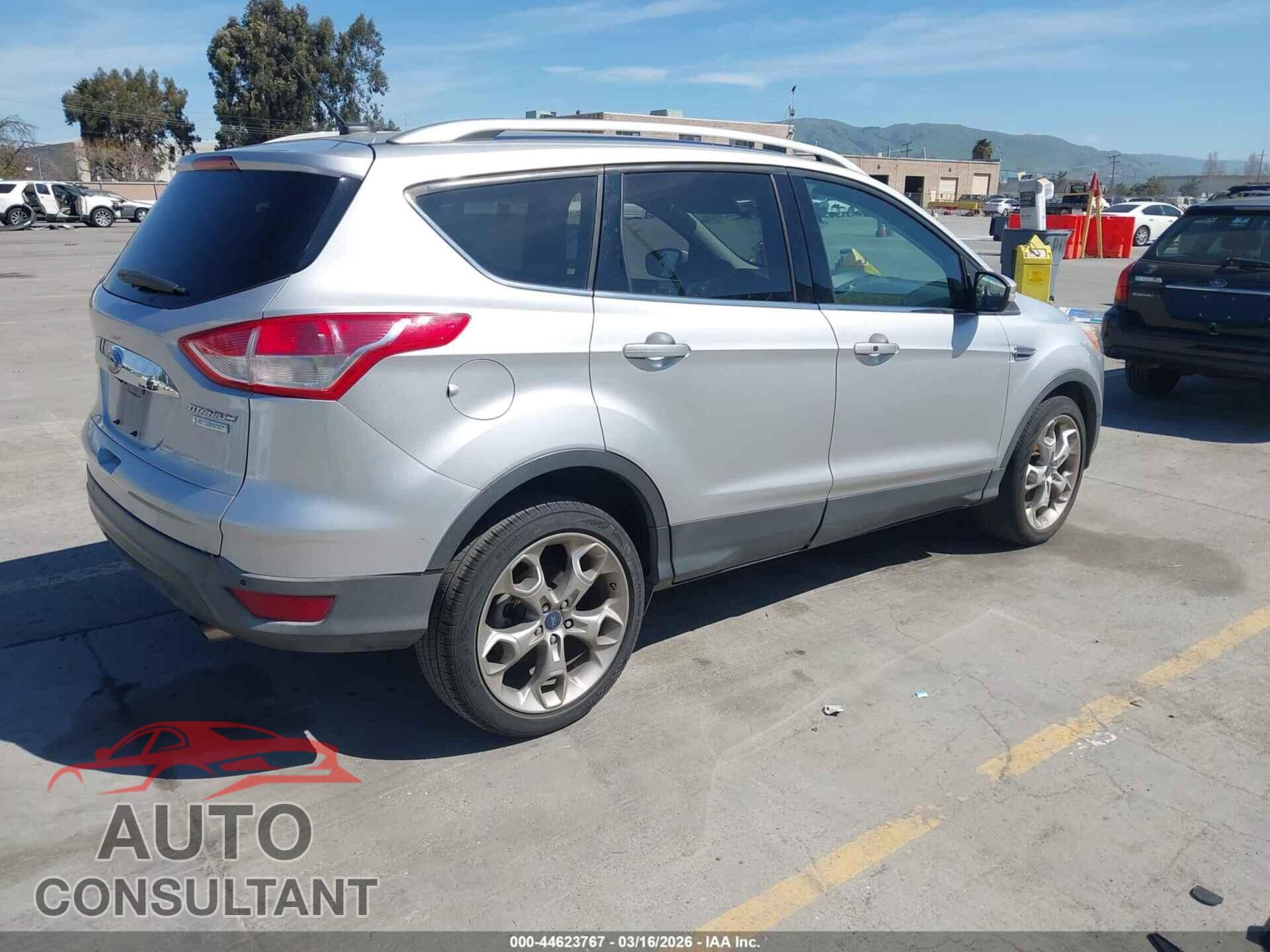 FORD ESCAPE 2016 - 1FMCU0JX9GUC43706