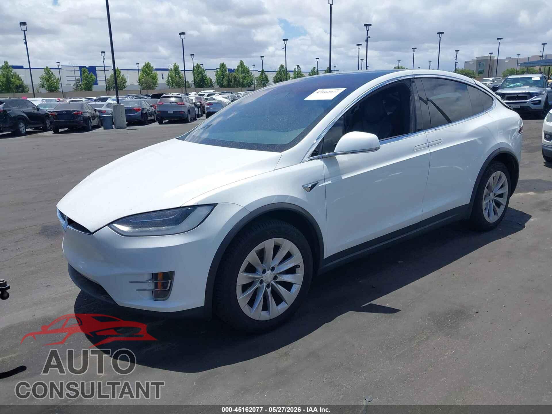 TESLA MODEL X 2017 - 5YJXCBE27HF048135