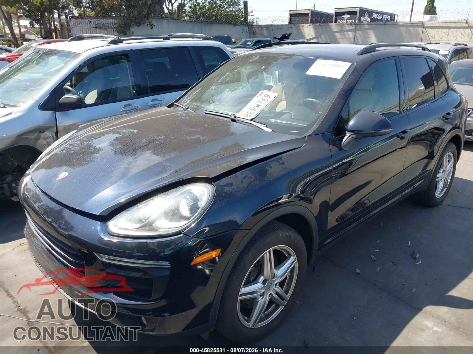 PORSCHE CAYENNE 2017 - WP1AA2A26HKA91772