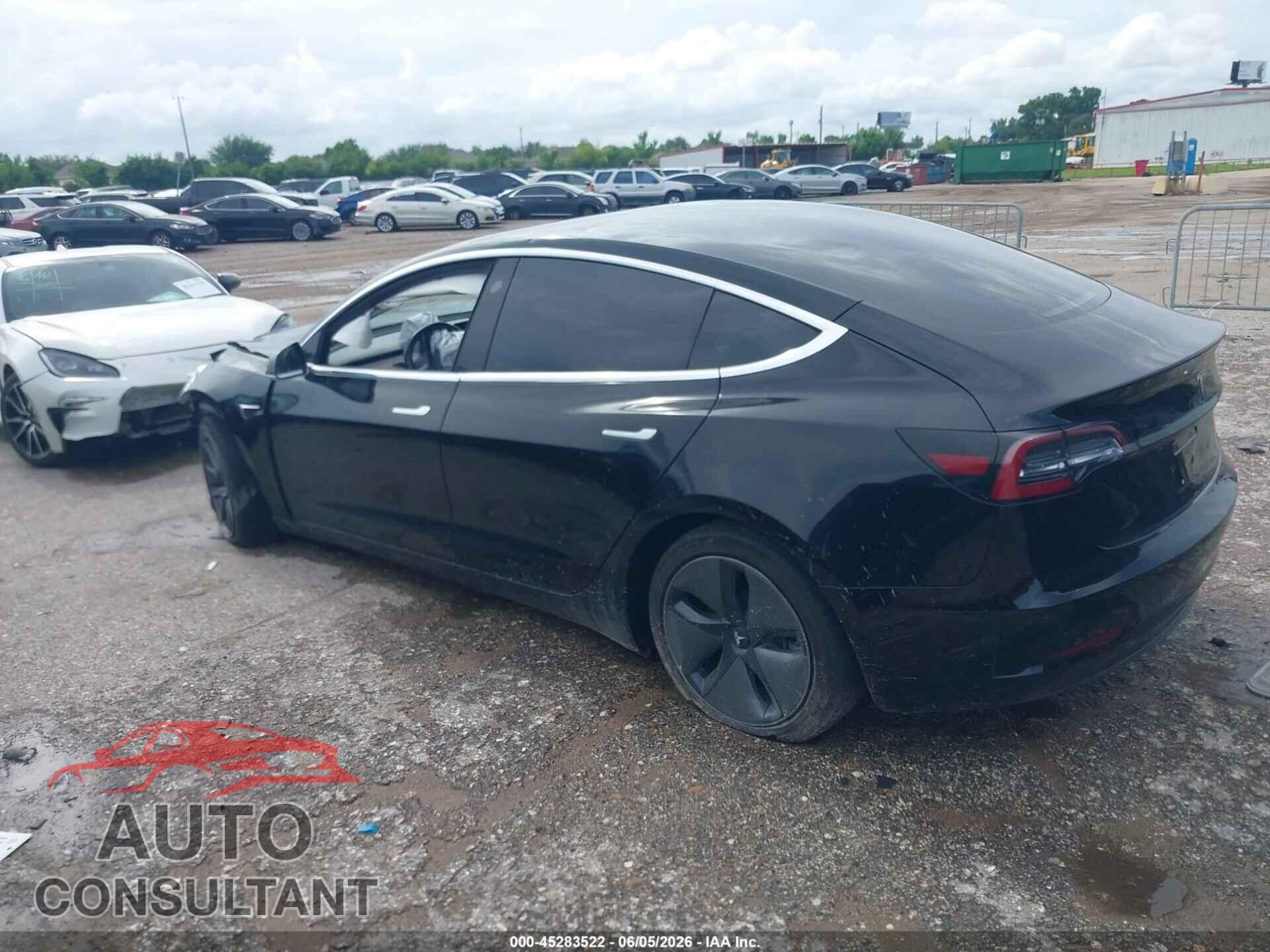 TESLA MODEL 3 2018 - 5YJ3E1EA5JF152056