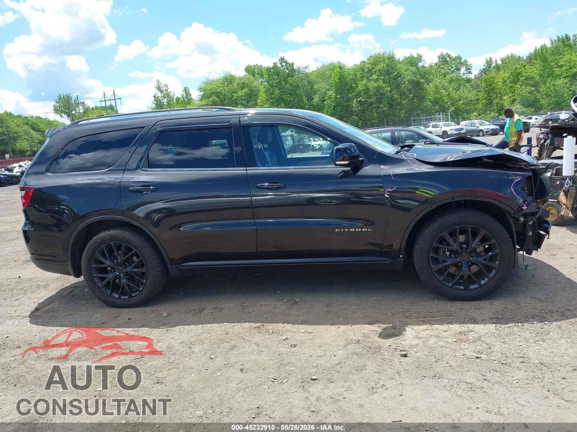 DODGE DURANGO 2014 - 1C4SDJET9EC597015