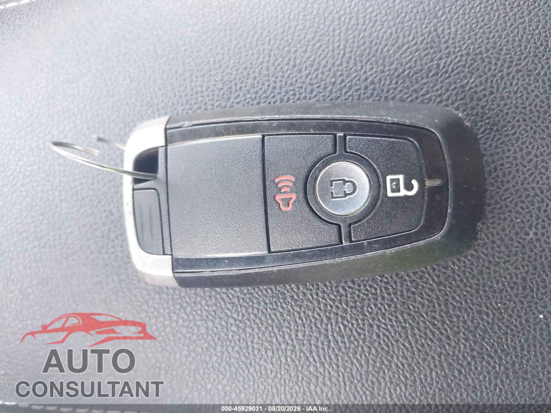 FORD ESCAPE 2020 - 1FMCU0G68LUA38595