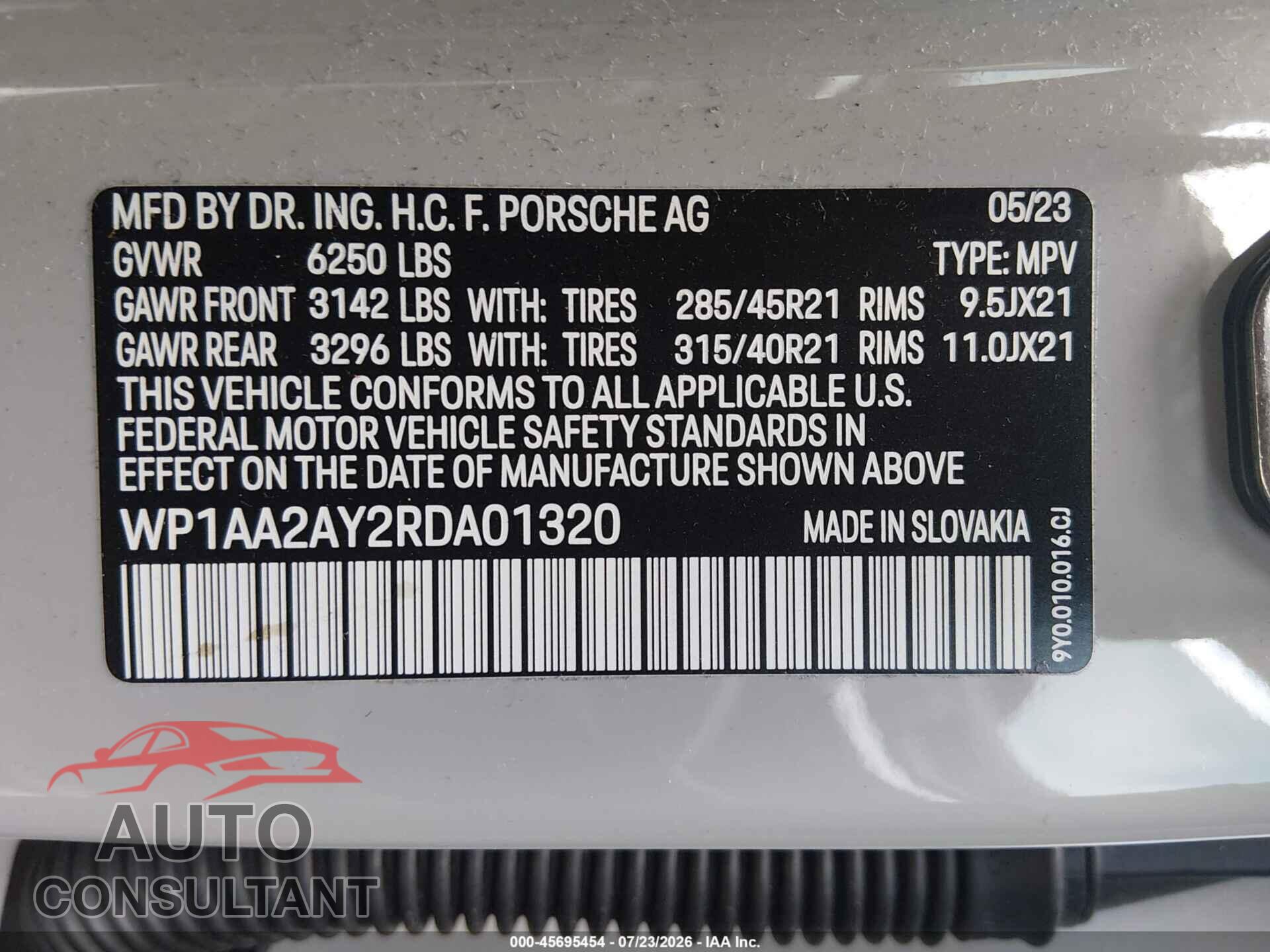PORSCHE CAYENNE 2024 - WP1AA2AY2RDA01320