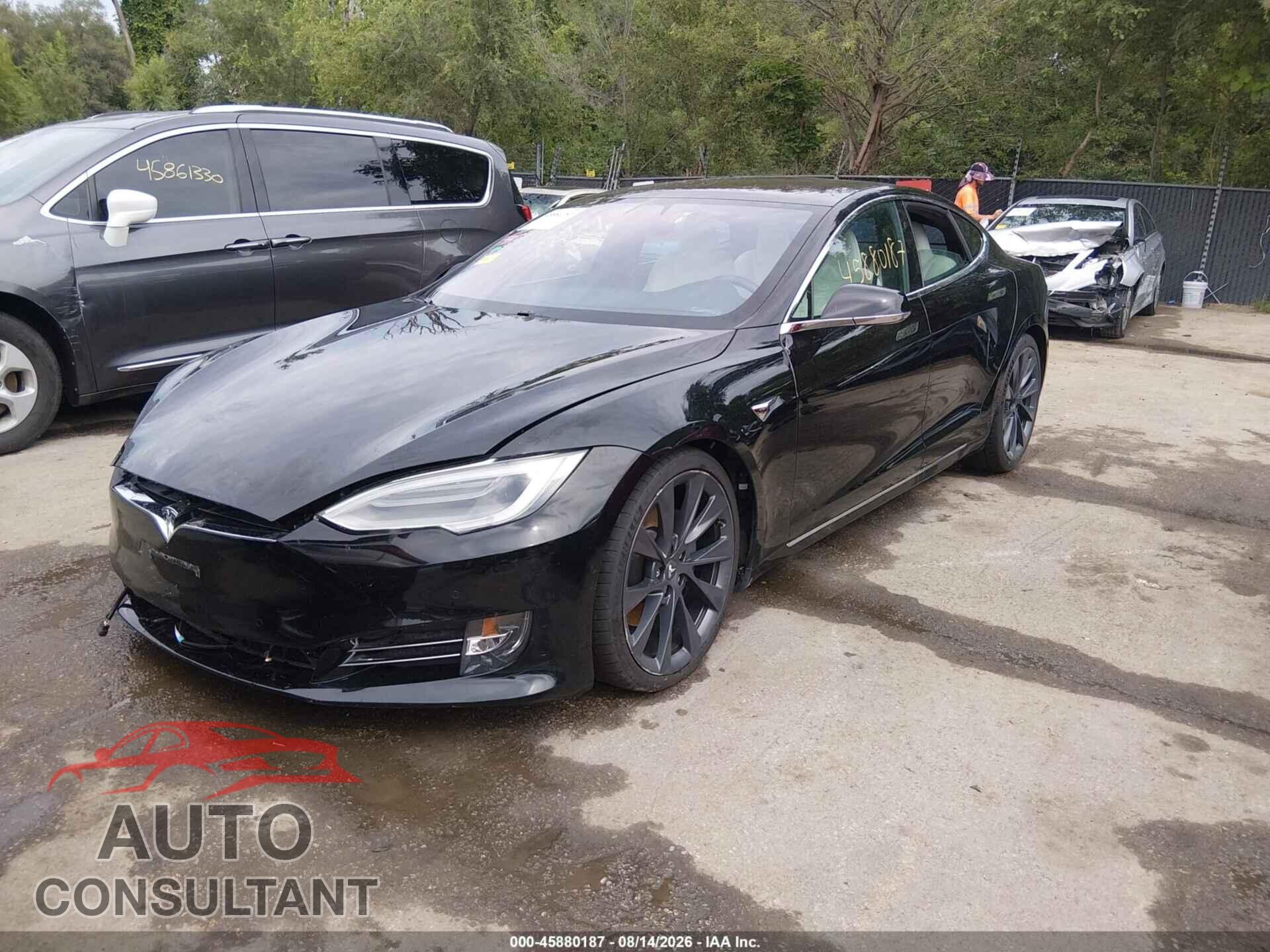 TESLA MODEL S 2020 - 5YJSA1E25LF403113