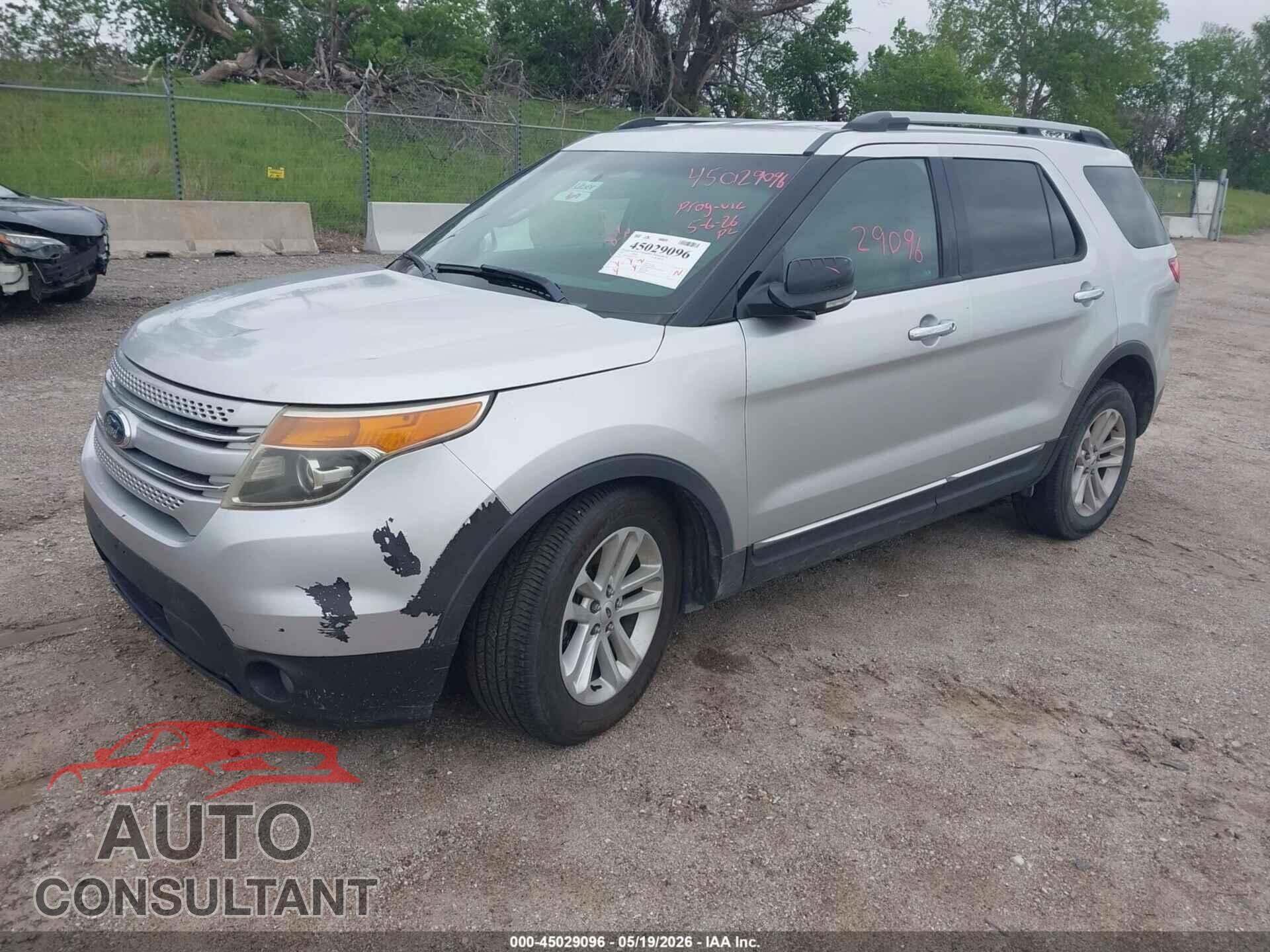 FORD EXPLORER 2013 - 1FM5K8D85DGC10262