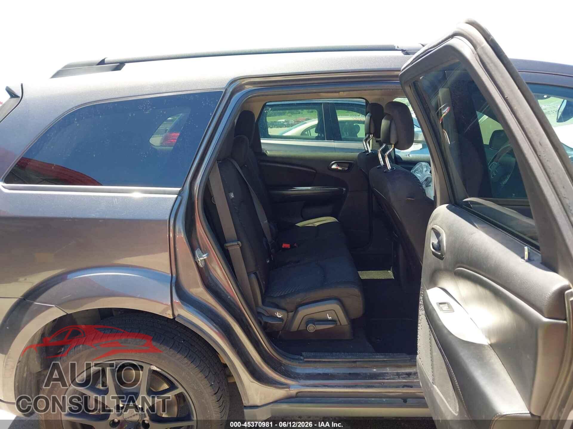 DODGE JOURNEY 2015 - 3C4PDCBB5FT708906