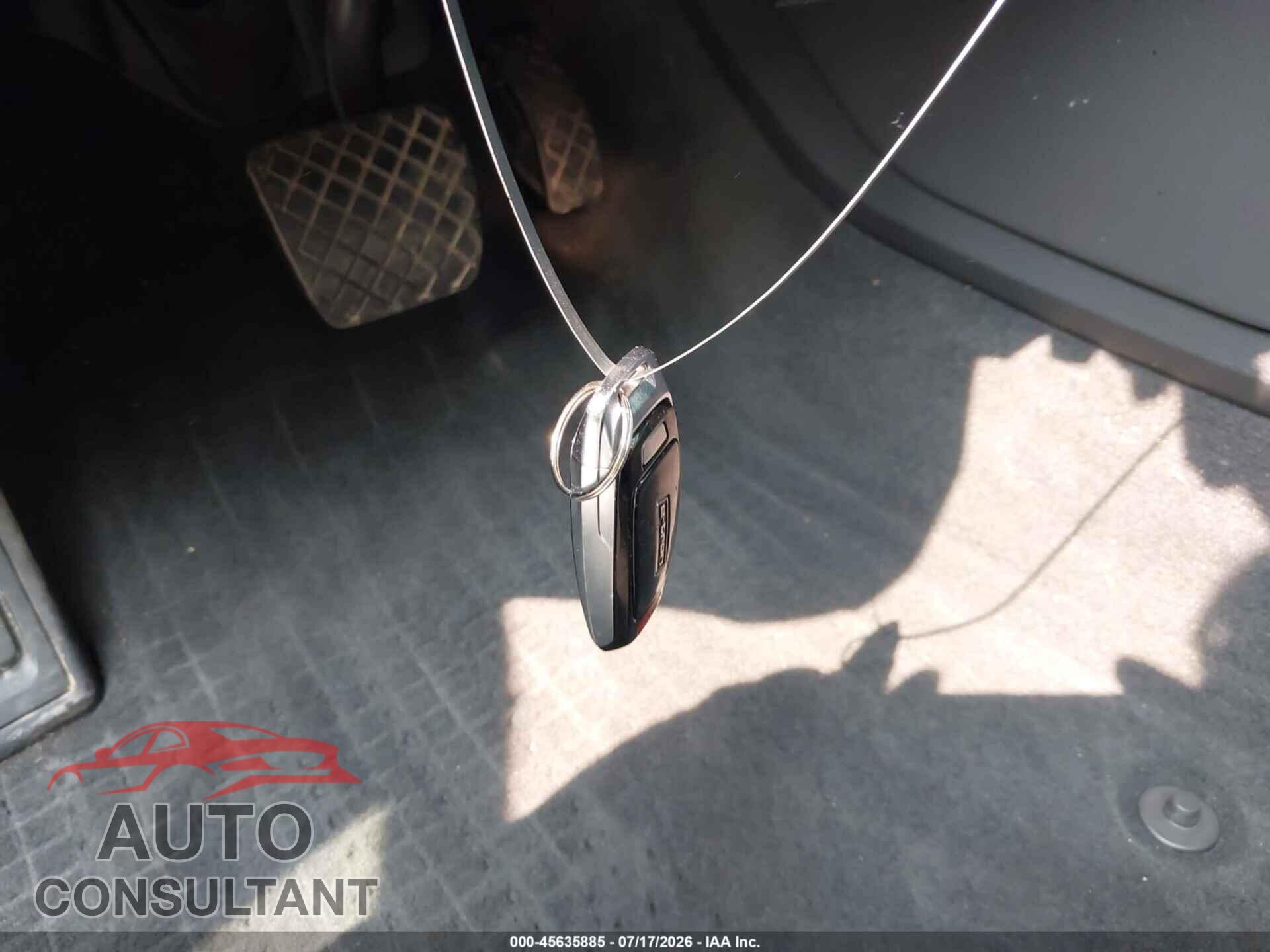 AUDI E-TRON 2021 - WA1LAAGE7MB010742