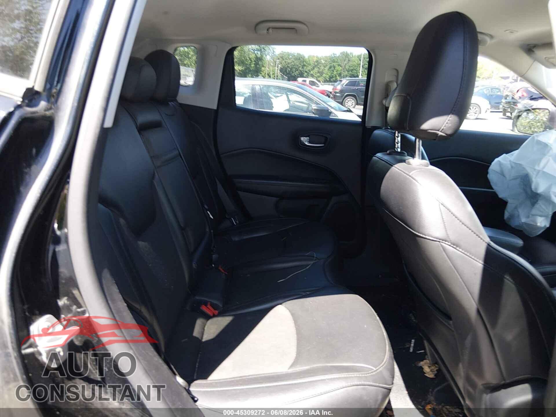 JEEP COMPASS 2019 - 3C4NJDBBXKT838955