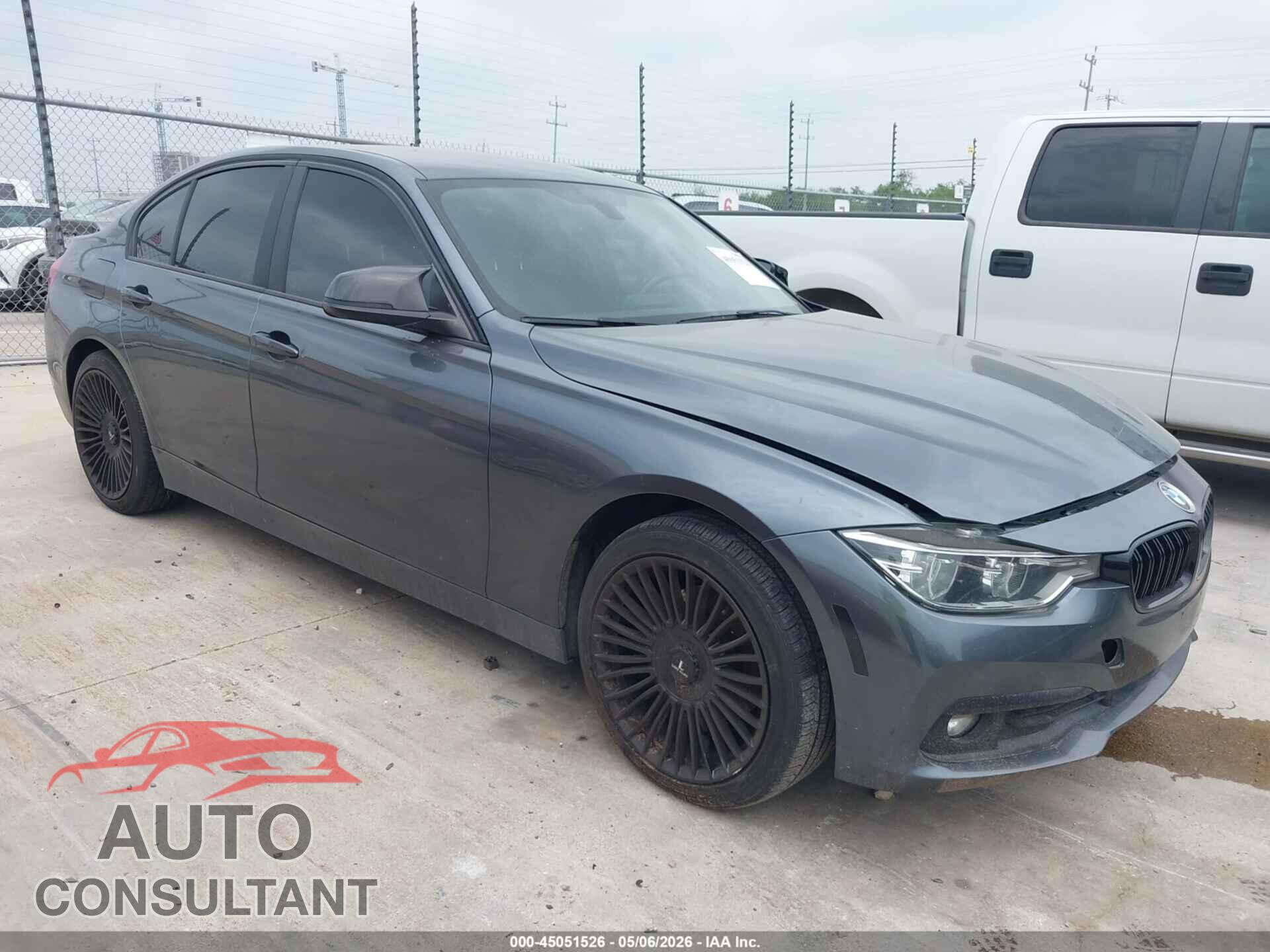 BMW 320I 2018 - WBA8E1G52JNU91569