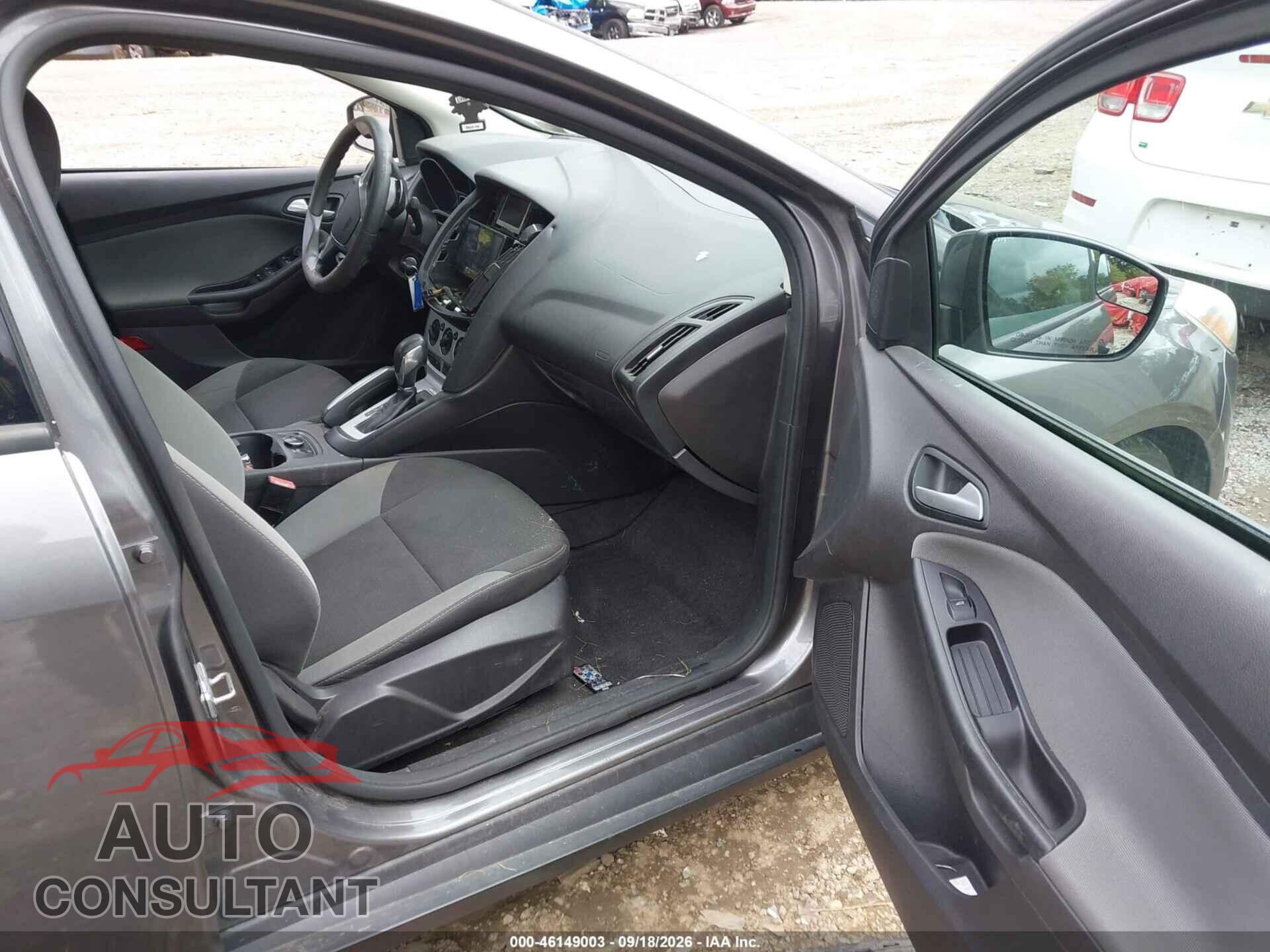 FORD FOCUS 2013 - 1FADP3F29DL242495
