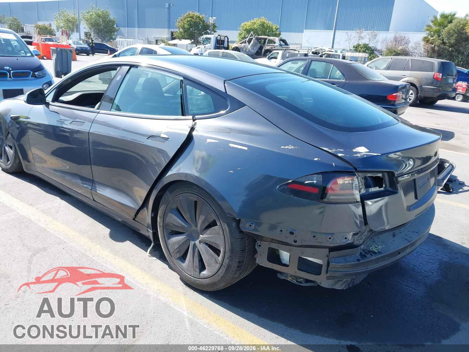 TESLA MODEL S 2023 - 5YJSA1E50PF501112