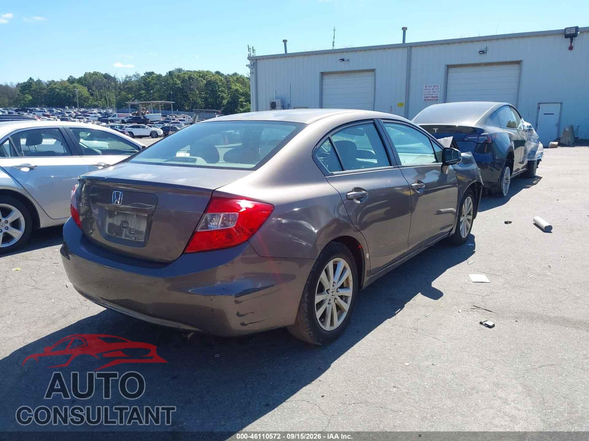 HONDA CIVIC 2012 - 2HGFB2F80CH521069