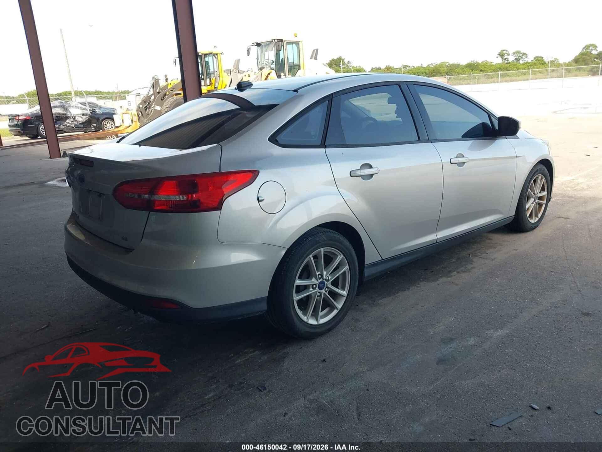 FORD FOCUS 2017 - 1FADP3F23HL345997
