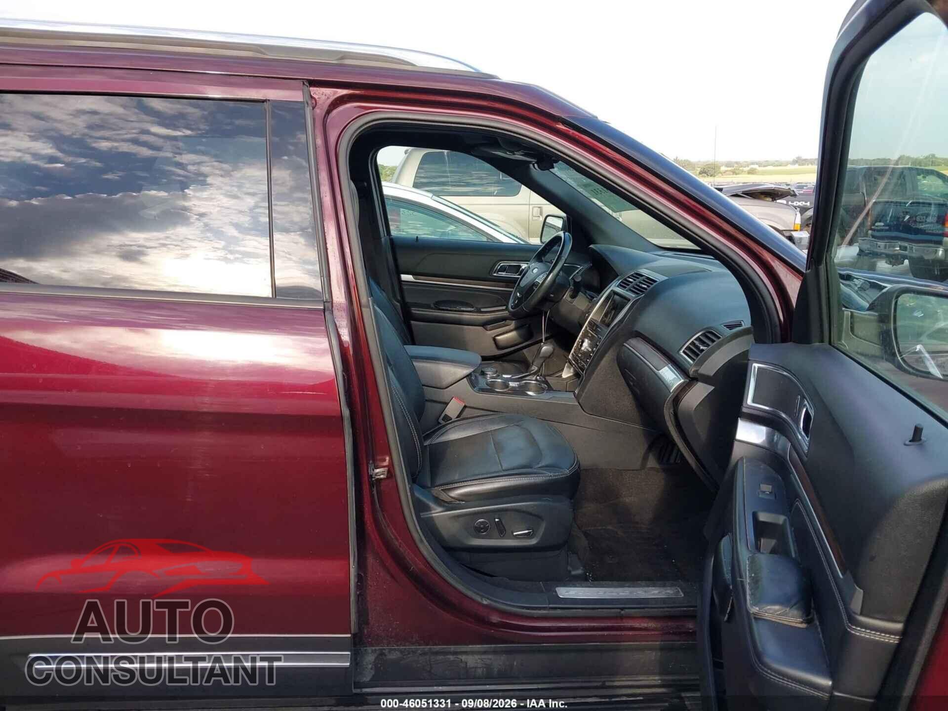 FORD EXPLORER 2018 - 1FM5K8F82JGB43421