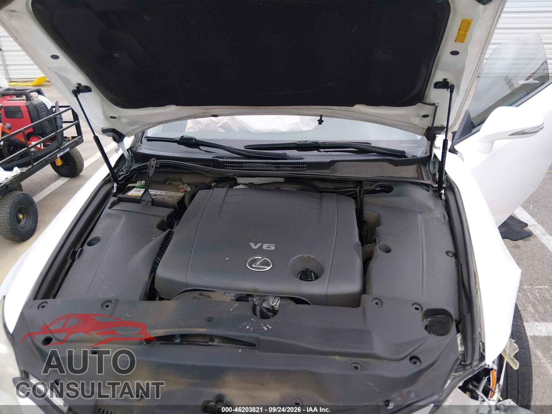 LEXUS IS 250C 2014 - JTHFF2C28E2530812