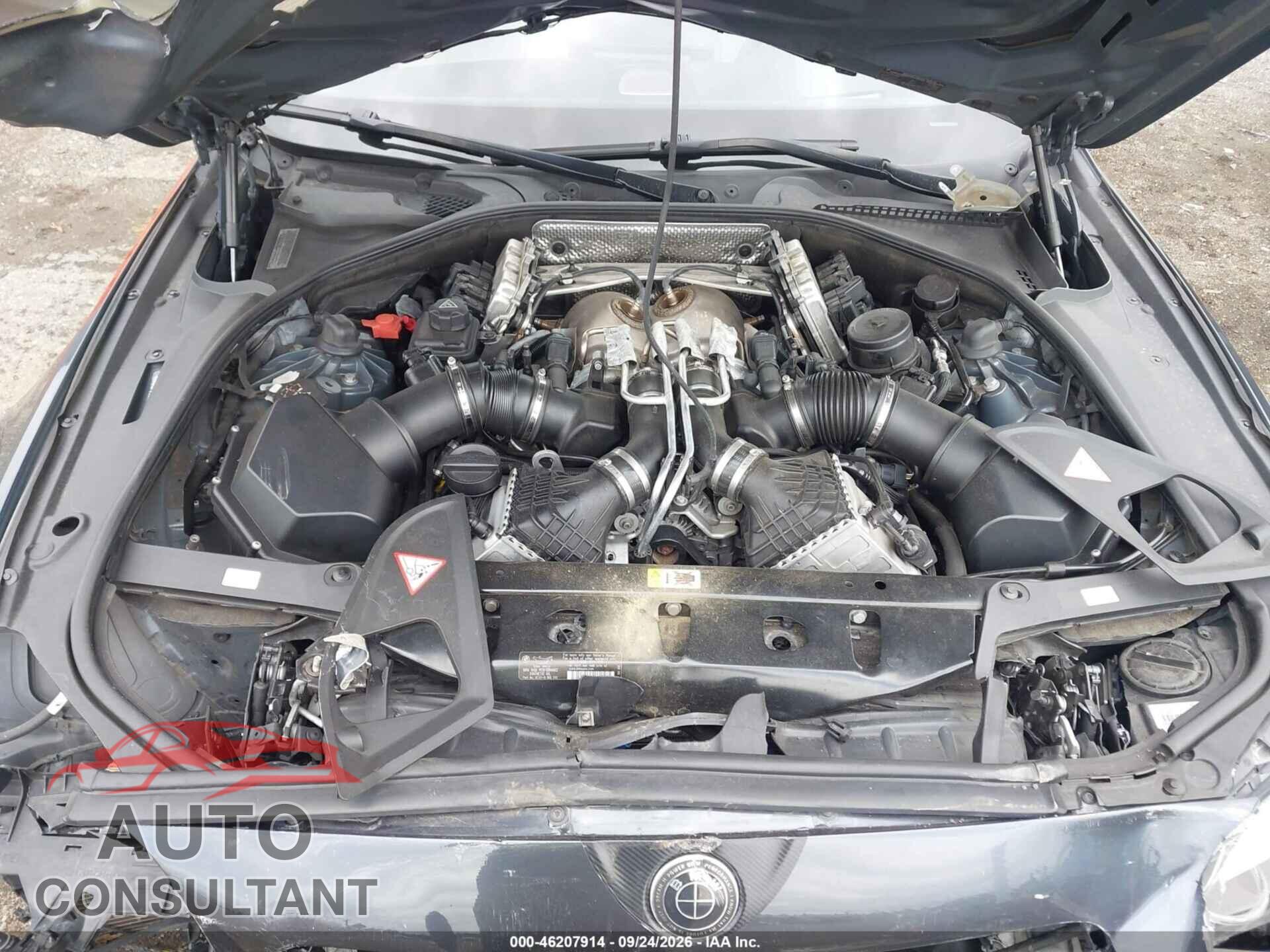 BMW M5 2013 - WBSFV9C57DD096854