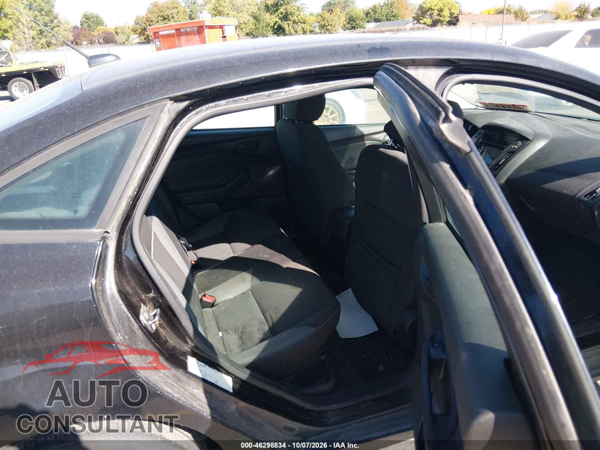 FORD FOCUS 2012 - 1FAHP3F24CL424671