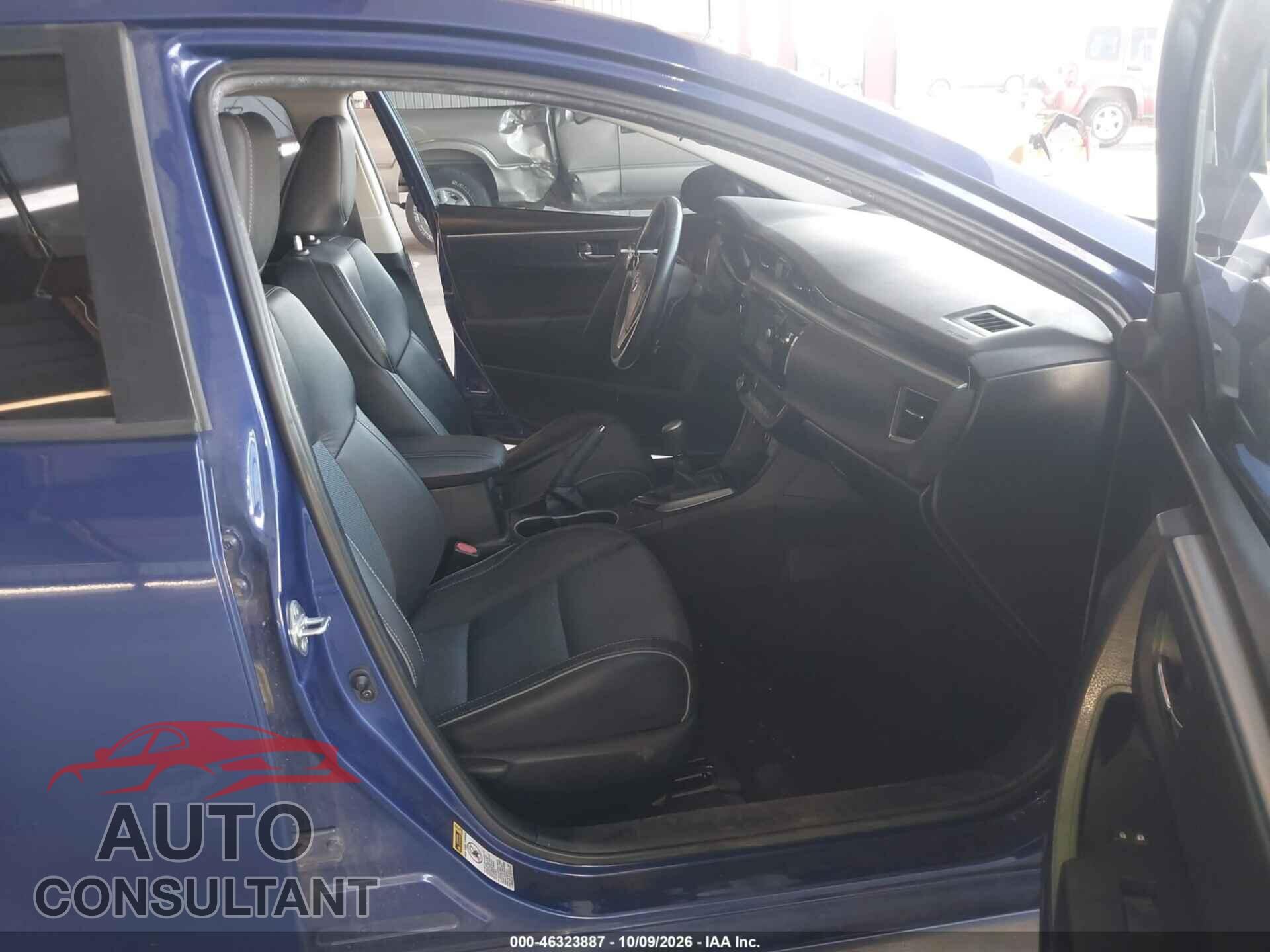 TOYOTA COROLLA 2015 - 5YFBURHE3FP248677