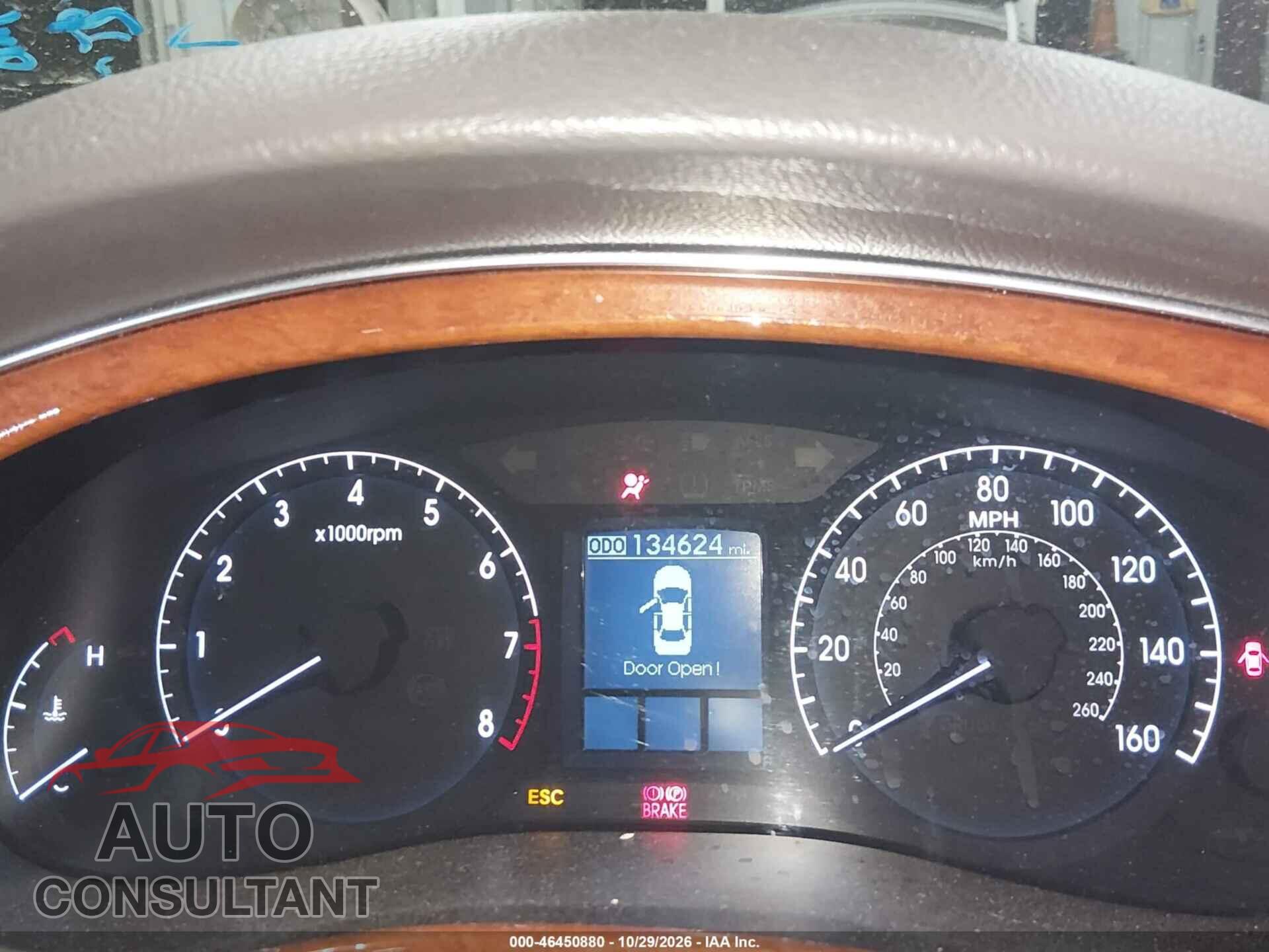 HYUNDAI GENESIS 2012 - KMHGC4DD2CU185574