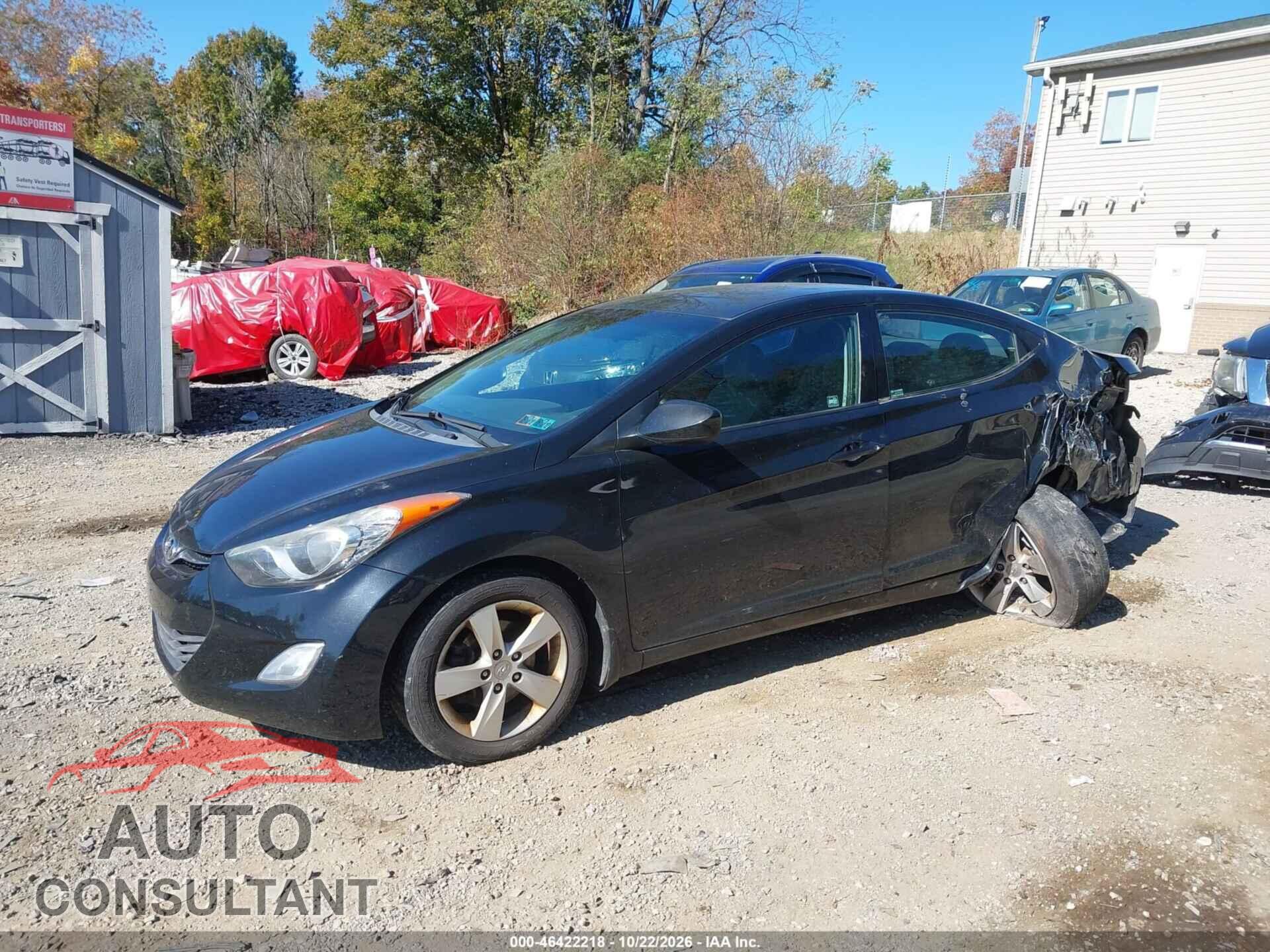 HYUNDAI ELANTRA 2013 - 5NPDH4AE7DH400001