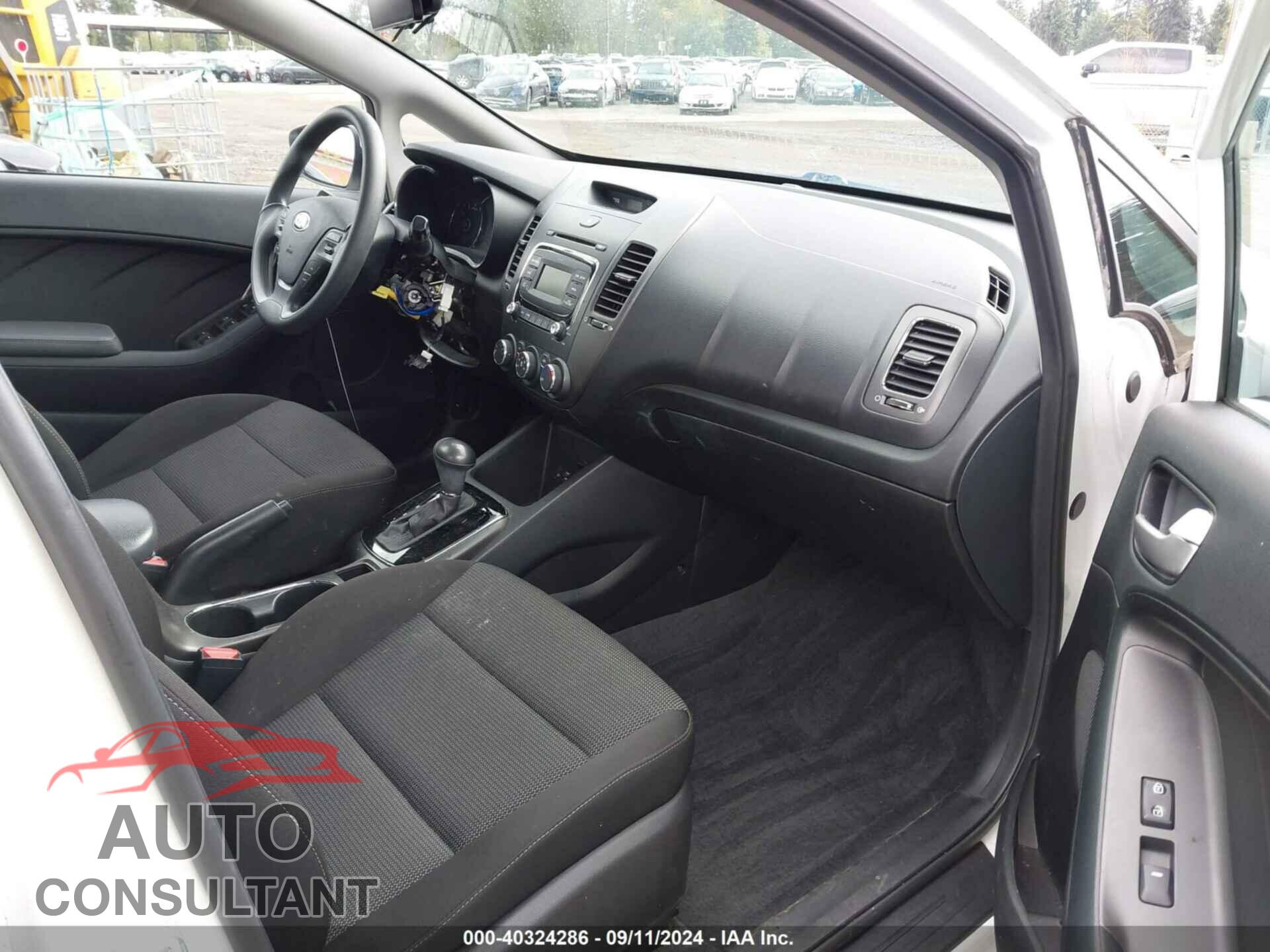 KIA FORTE 2017 - 3KPFK4A70HE139328