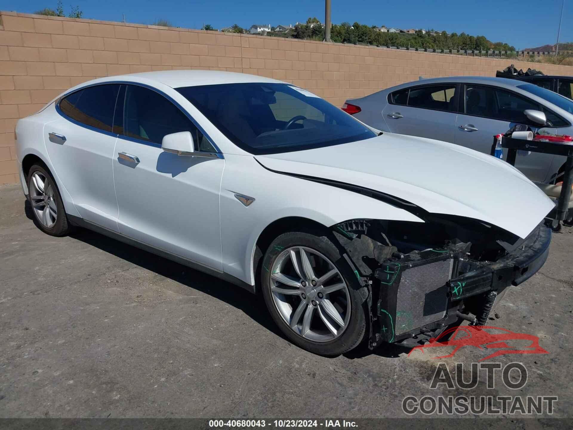 TESLA MODEL S 2015 - 5YJSA1E2XFF107833